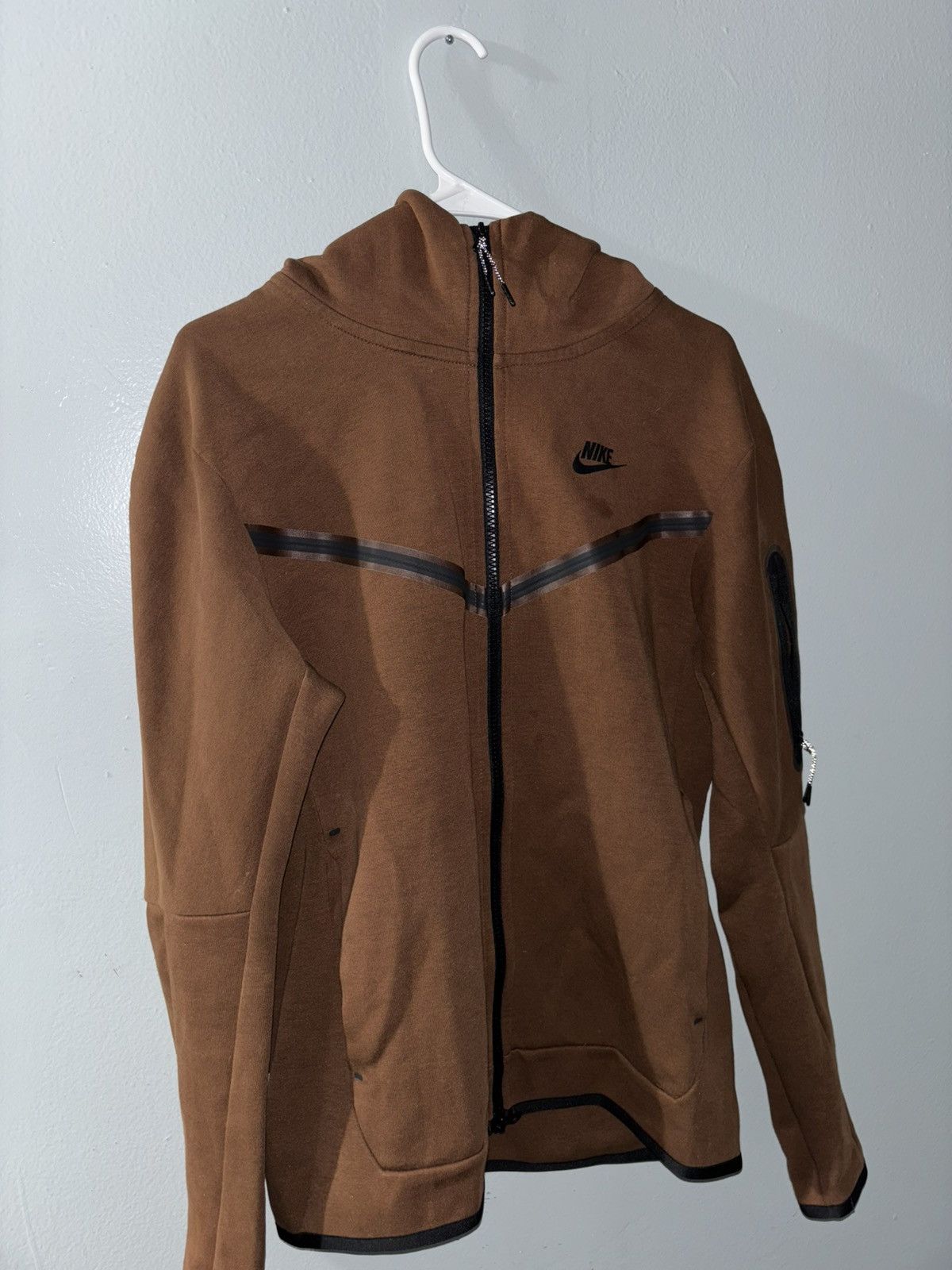 Nike Nike Tech Fleece - Brown Size US S / EU 44-46 / 1 - 5 Thumbnail