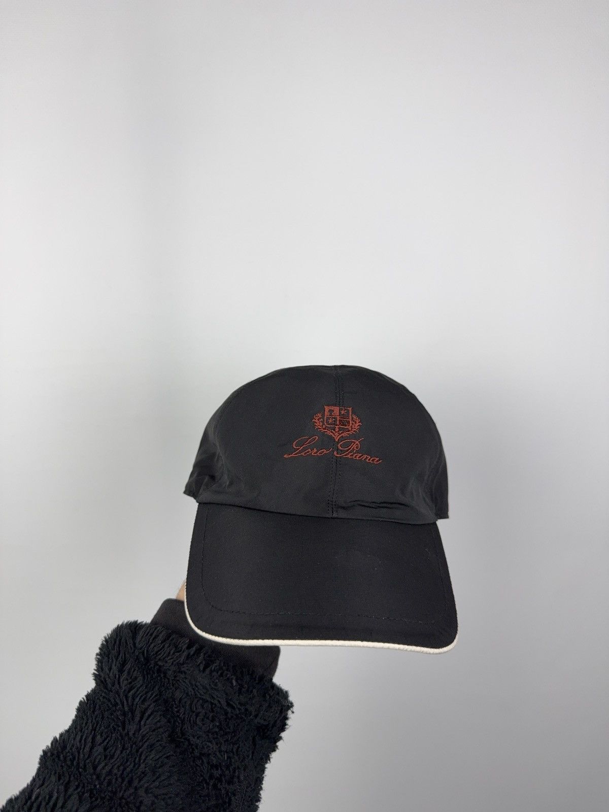 Loro Piana Loro Piana Storm System Cap Black Made in Italy Wmns L size Size ONE SIZE - 3 Thumbnail