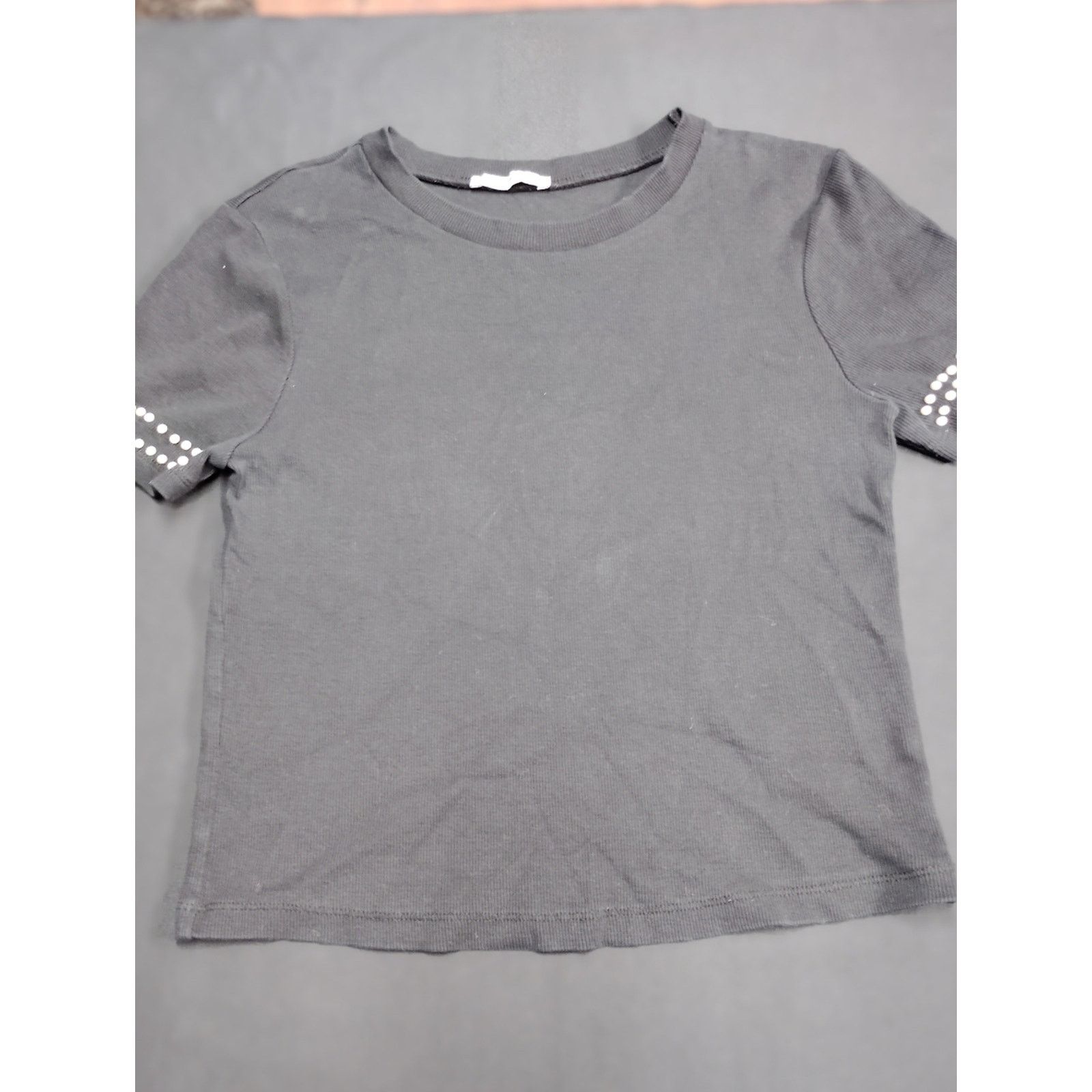 Zara Zara Trafaluc Black Crop Top With Pearl Embellished Sleeves Size S / US 4 / IT 40 - 1 Thumbnail