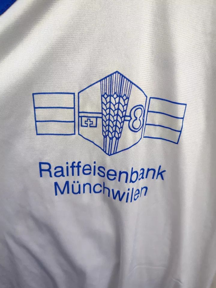 Adidas Adidas Equipment Vintage FOOTBALL Kit SHIRT Raiffeisenbank Size US XL / EU 56 / 4 - 2 Thumbnail