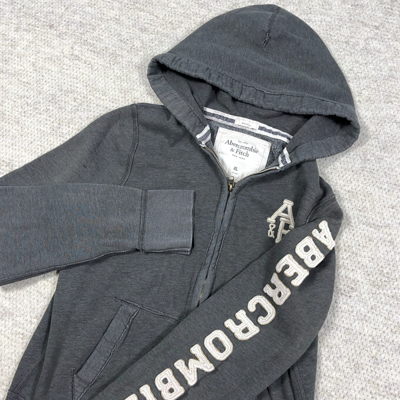 Abercrombie & Fitch VINTAGE Abercrombie & Fitch Hoodie Women XL Gray Full Zip Spellout Muscle Logo Embroidered Sports Activewear Size XL / US 12-14 / IT 48-50 - 4 Thumbnail