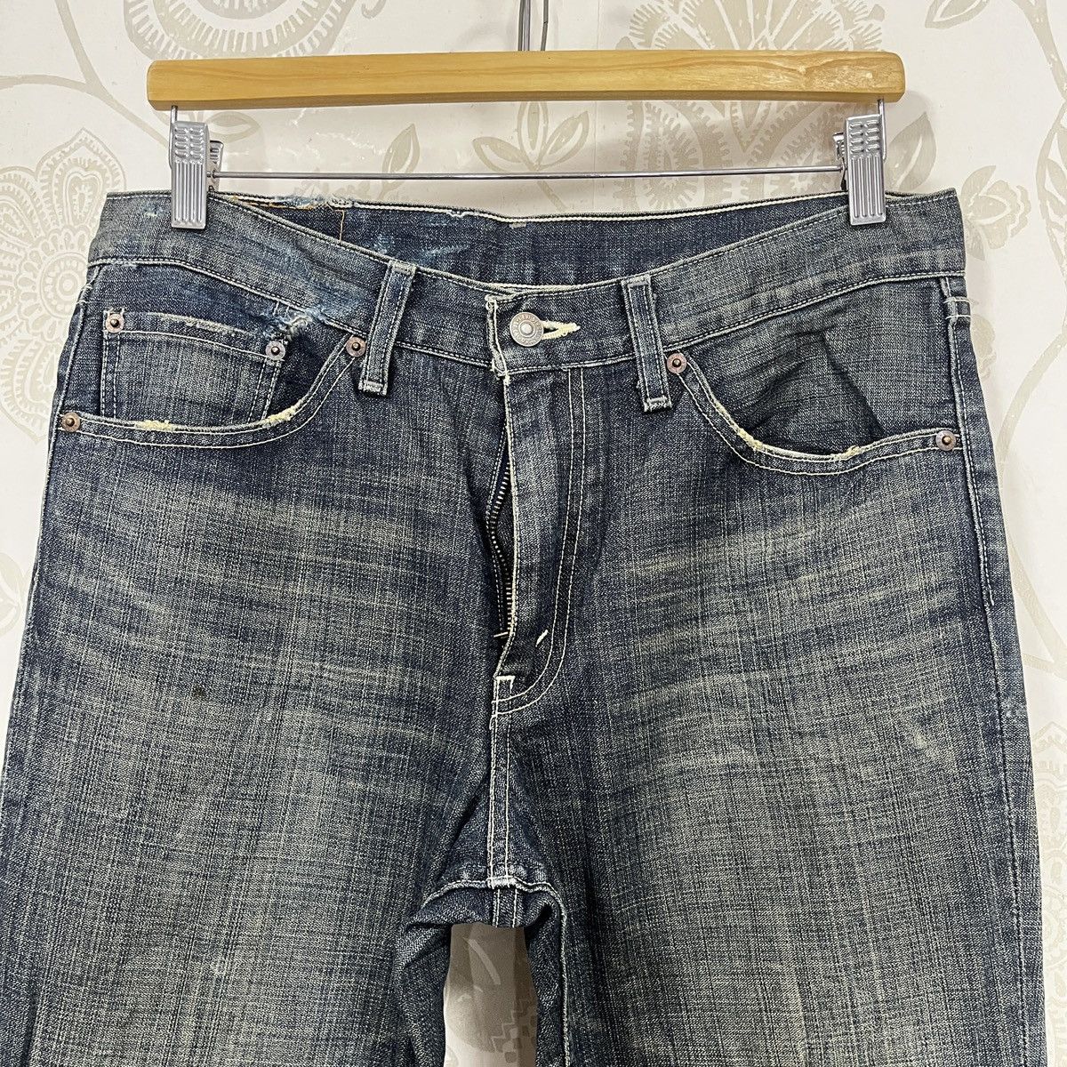 Levi's × Vintage Flared Levis 517 Distressed Denim Faded Blue Size US 33 - 21 Thumbnail
