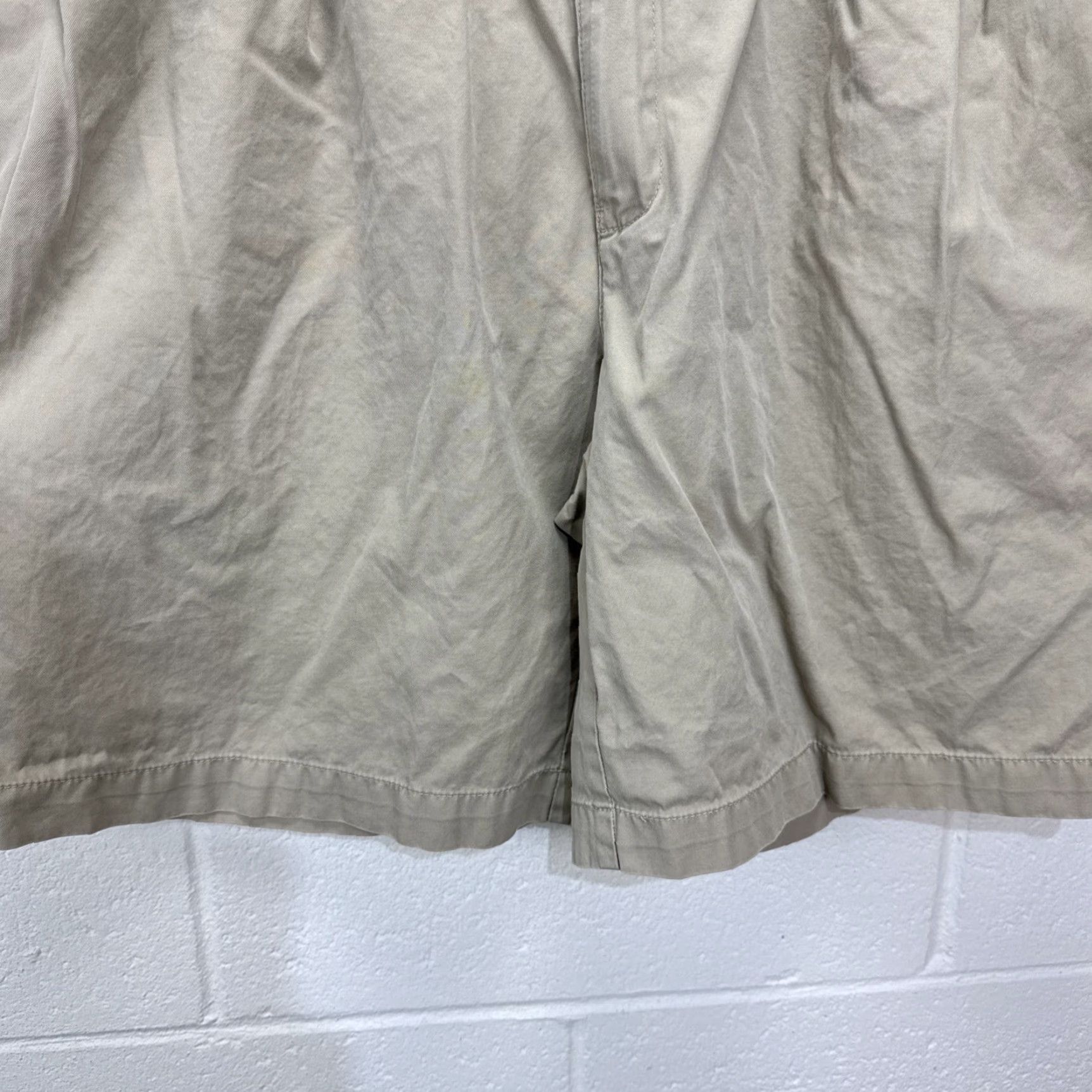 Polo Ralph Lauren VINTAGE Polo Ralph Lauren Men’s Shorts Casual Chino Cotton 38 Khaki Pleated Pony Logo Size US M / EU 48-50 / 2 - 6 Thumbnail