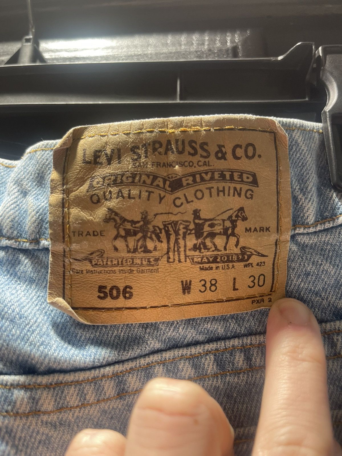 Levi's Vintage 80s Levis 506 Orange Tab Jeans Mens 38x30 Faded Size US 38 / EU 54 - 4 Thumbnail
