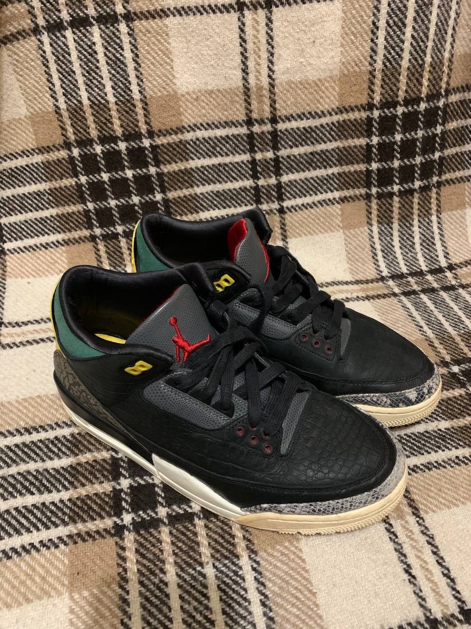 Jordan Brand Jordan 3 Animal Instinct 2.0 – Near DS – 9.5 US Size US 9.5 / EU 42-43 - 1 Thumbnail