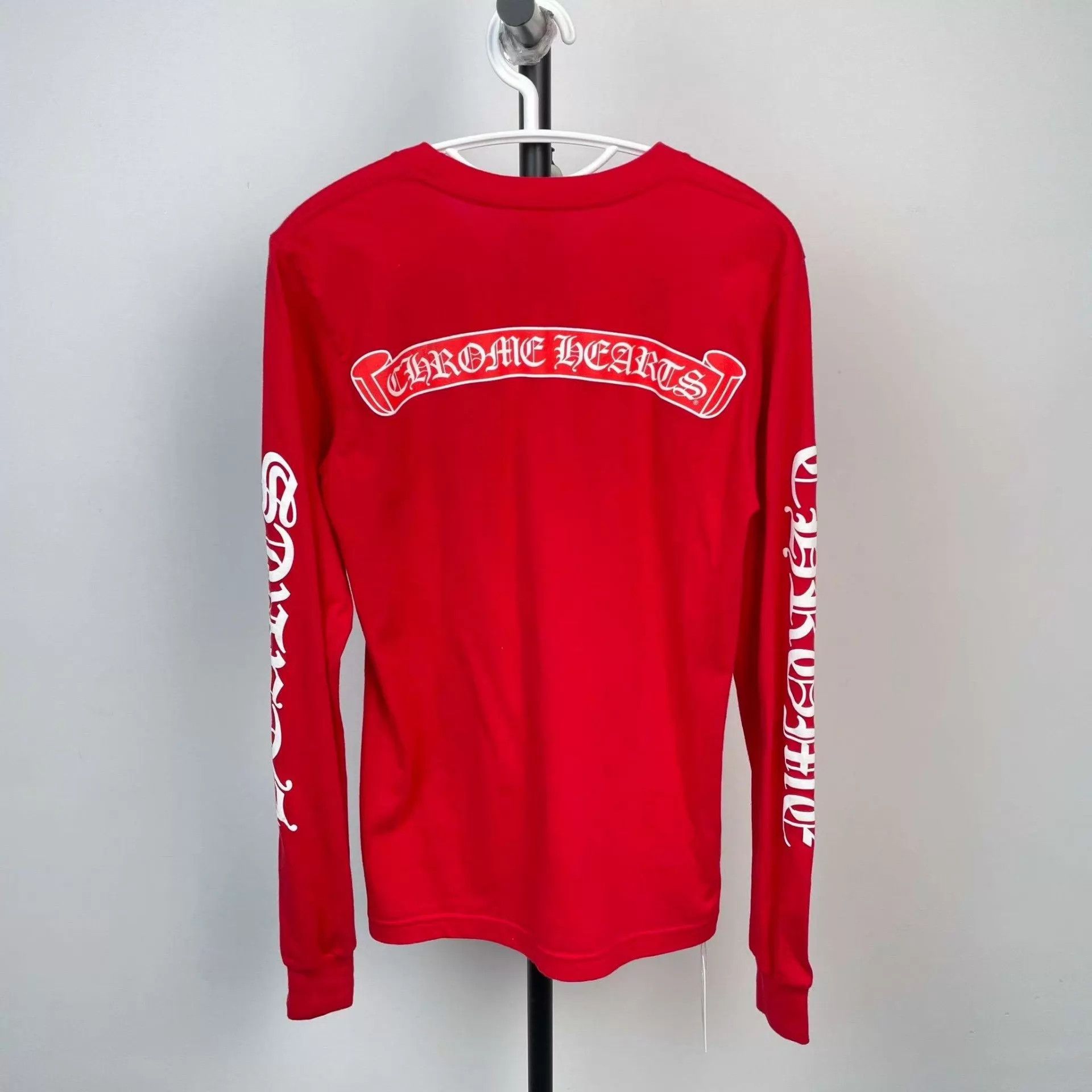Chrome Hearts Chrome Hearts Red Horseshoe Cross Long Sleeve T-shirt 170 Size US S / EU 44-46 / 1 - 2 Thumbnail
