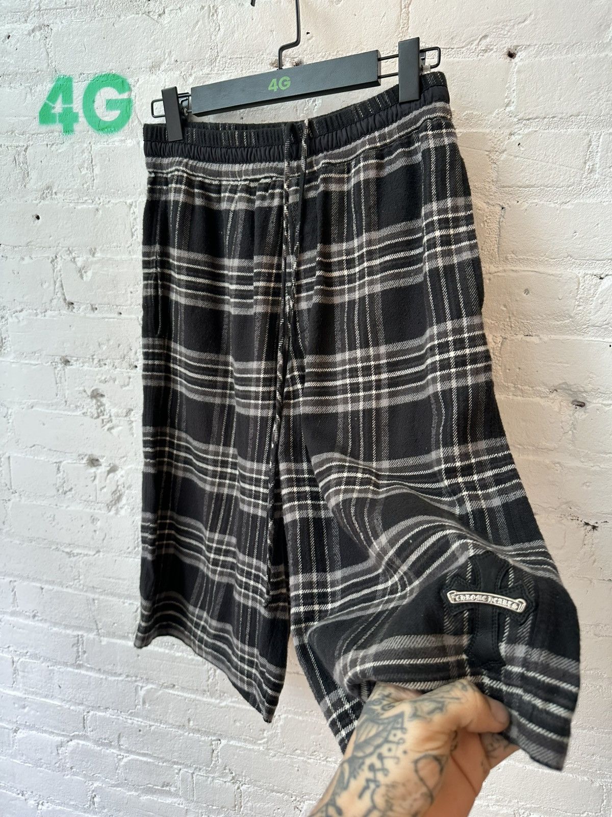 Chrome Hearts Chrome Hearts Plaid Cross patch shorts XS S M Size US 30 / EU 46 - 1 Thumbnail