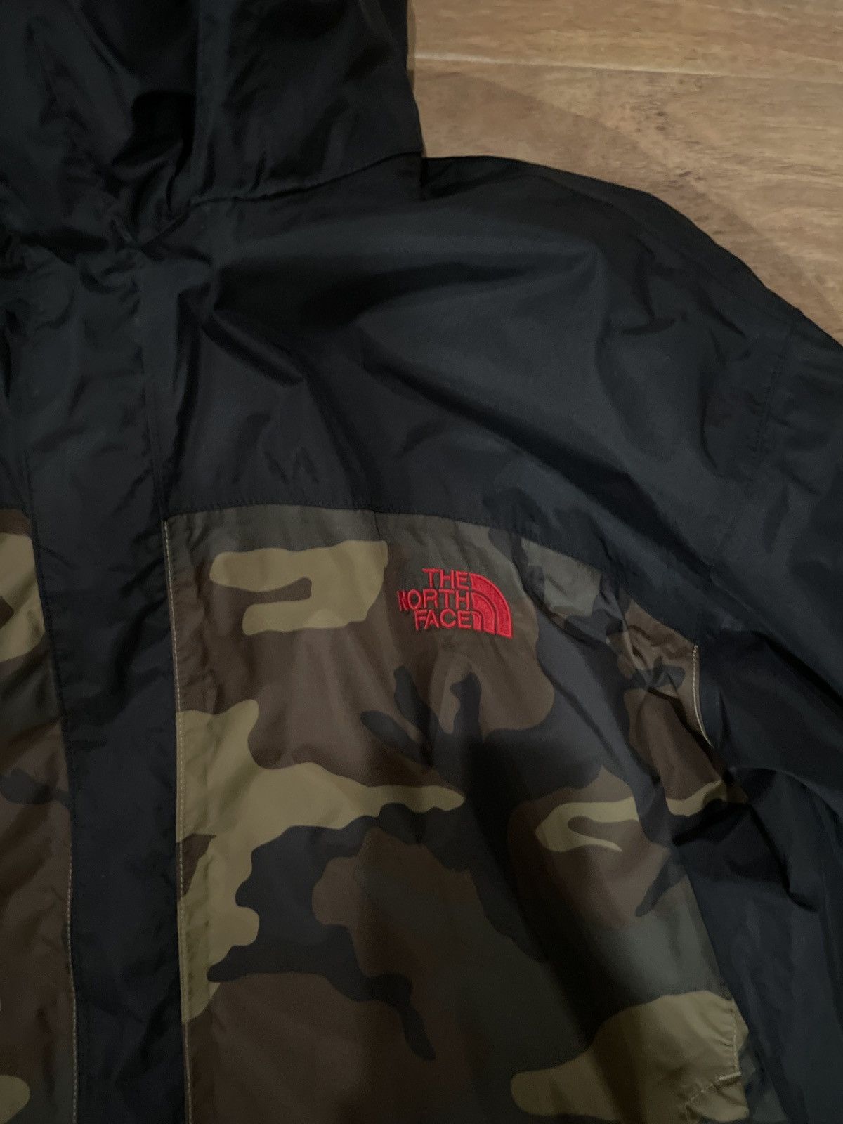 The North Face The North Face Camo Shell Jacket Size US XL / EU 56 / 4 - 3 Thumbnail