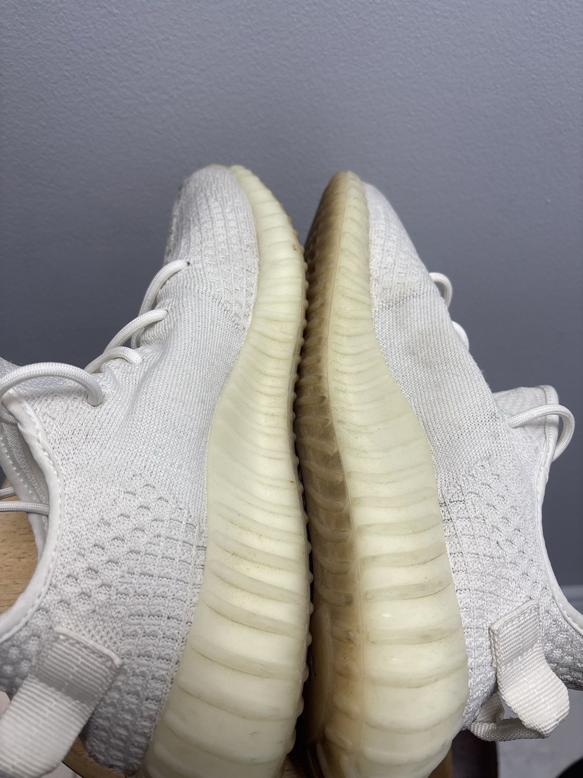 Adidas Adidas Yeezy Boost 350 V2 Bone Size US 11.5 / EU 44-45 - 4 Thumbnail