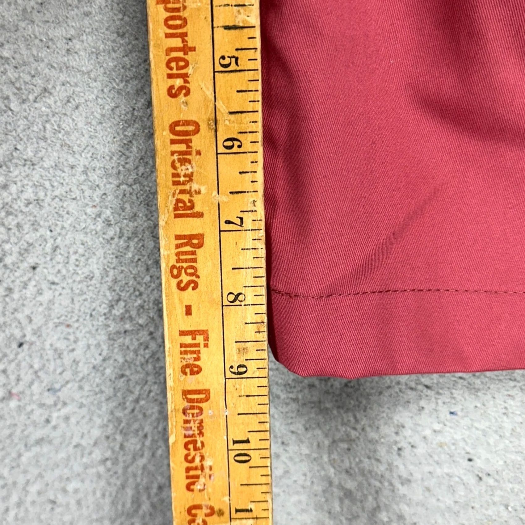 Jos. A. Bank Jos. A. Bank Travelers Collection Mens Khakis Shorts 34 Coral Pleated Pockets Cotton Microfiber Solid Casual Preppy Mens 34 Inseam 8.5 in Docked Pink Size US 34 / EU 50 - 6 Thumbnail