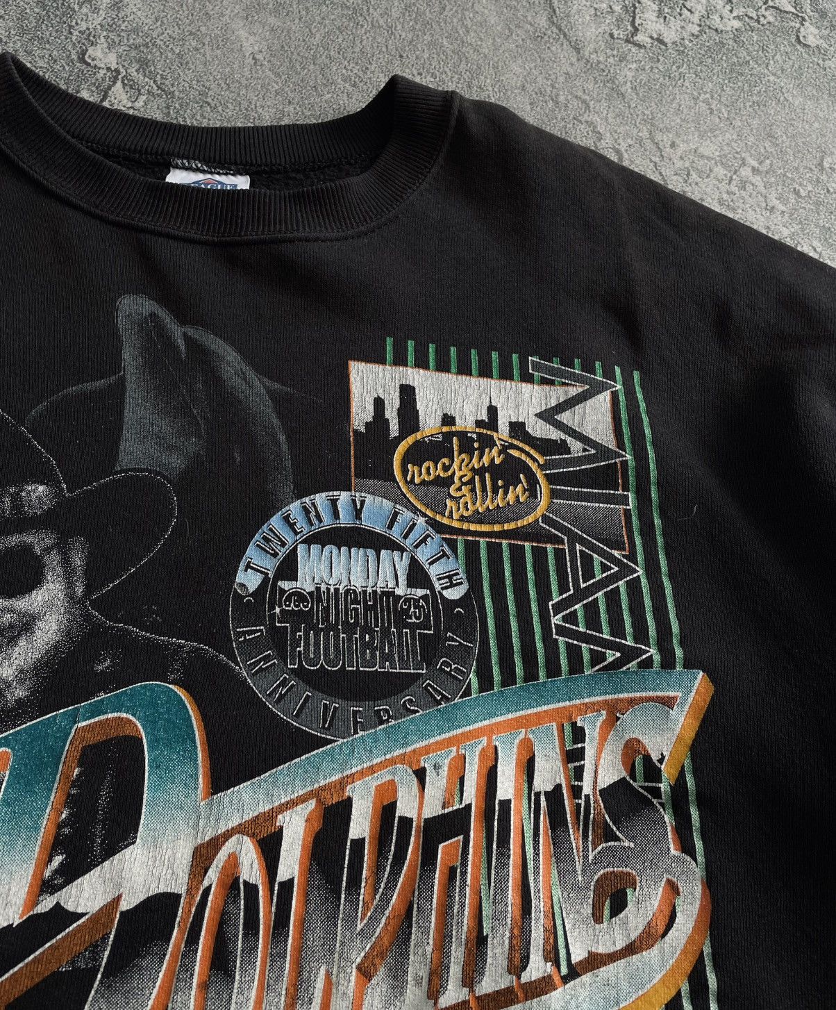 NFL VTG 90s MNF 25th Hank Williams NFL Miami Dolphins Sweatshirt Size US XL / EU 56 / 4 - 5 Thumbnail