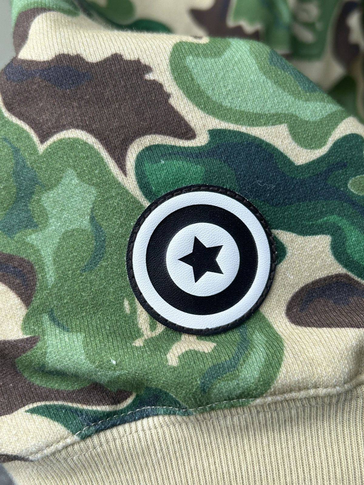 Bape Bape Art Patch shark hoodie Size US XL / EU 56 / 4 - 4 Thumbnail