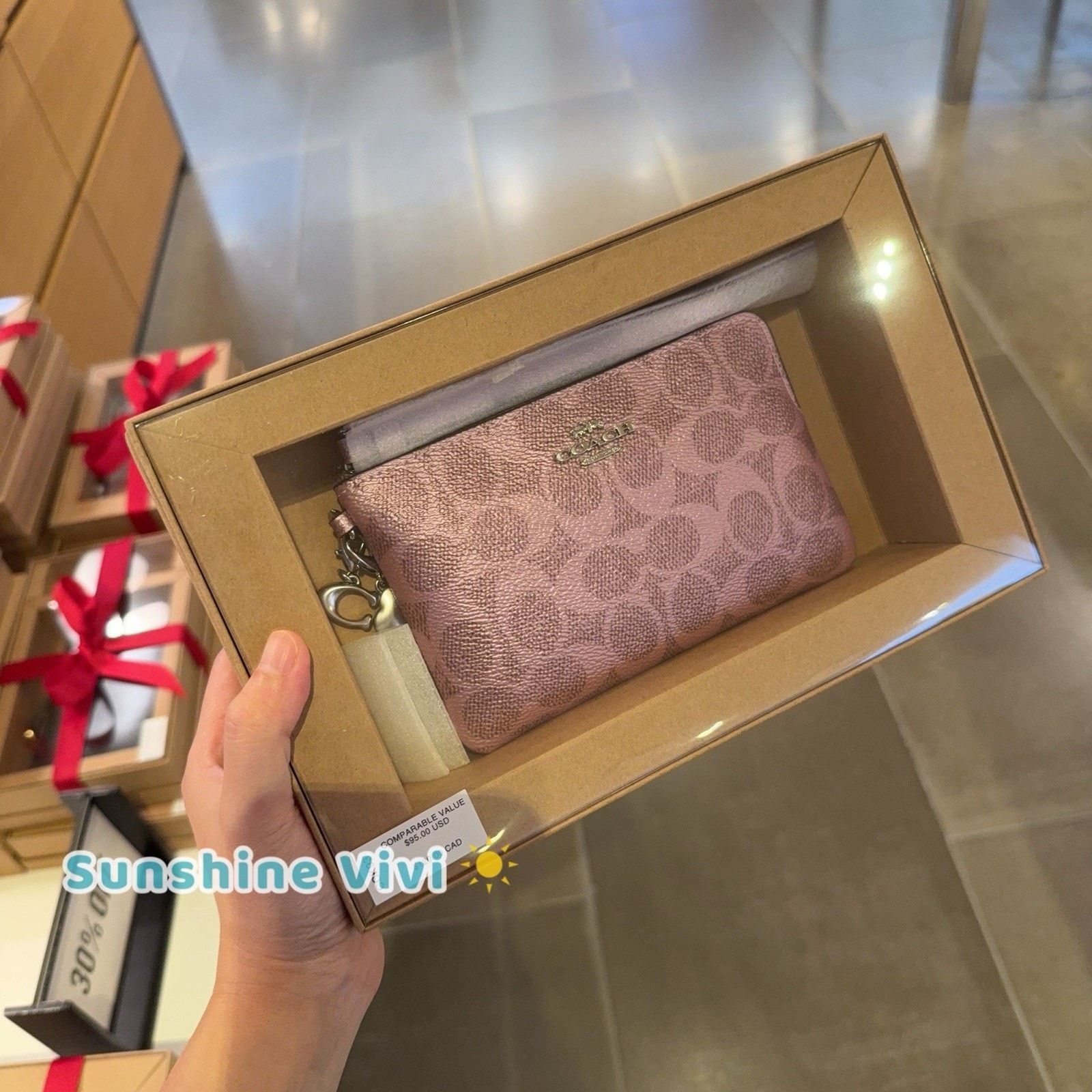 Coach NWT Coach Boxed Corner Zip Wristlet Signature Leather CCK93 Size ONE SIZE - 5 Thumbnail