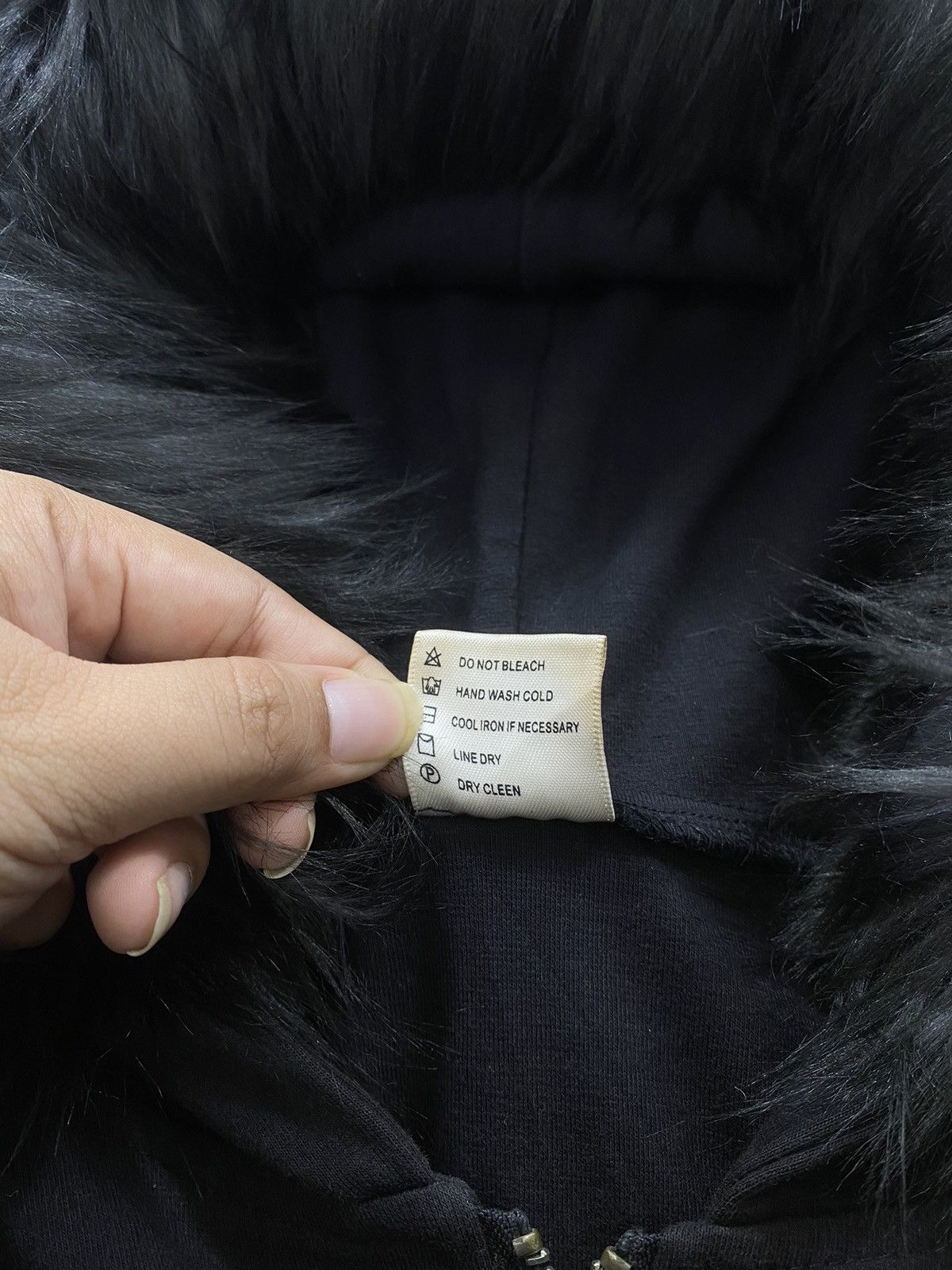 20471120 gothic poem skull XZXL Fur Hoodie ifsix lgb style Size US M / EU 48-50 / 2 - 10 Thumbnail