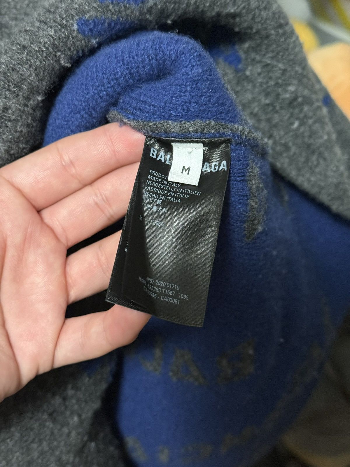 Balenciaga Balenciaga 97% Wool Sweatshirt Size US M / EU 48-50 / 2 - 3 Thumbnail