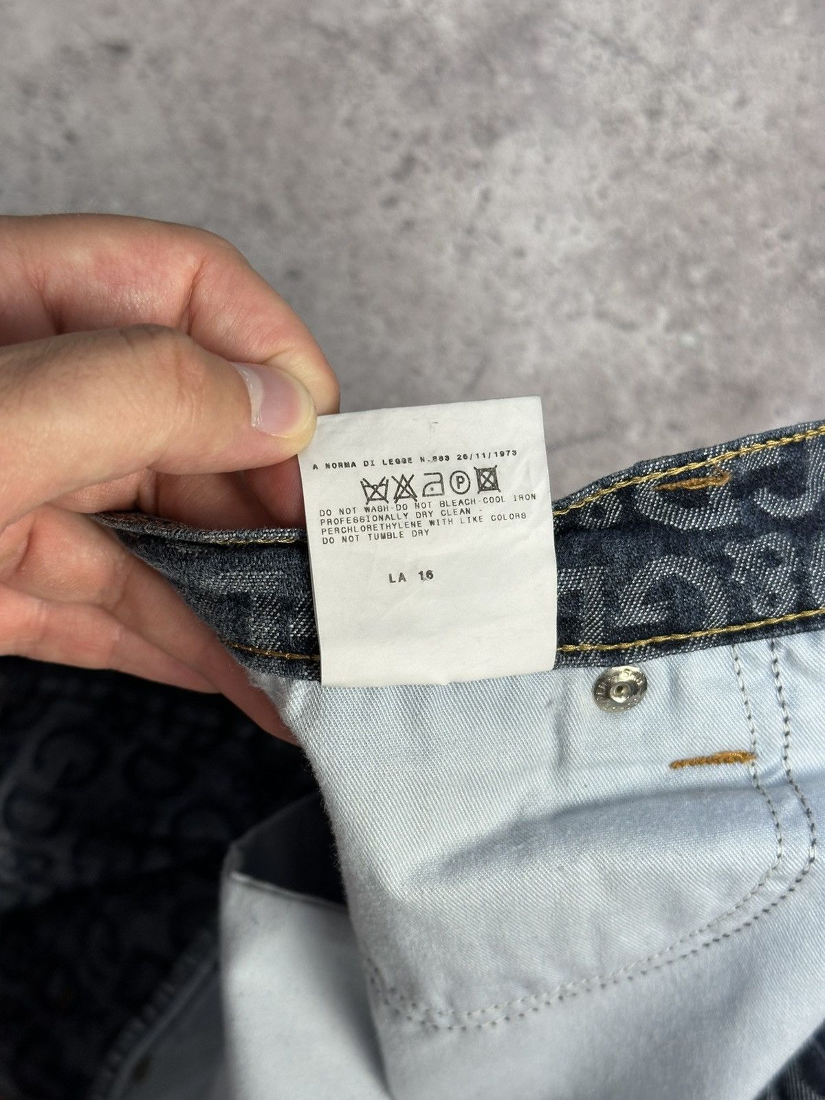 Dolce & Gabbana Vintage Dolce & Gabbana Monogram D&G Denim Pants Jeans Y2K Size US 32 / EU 48 - 15 Thumbnail