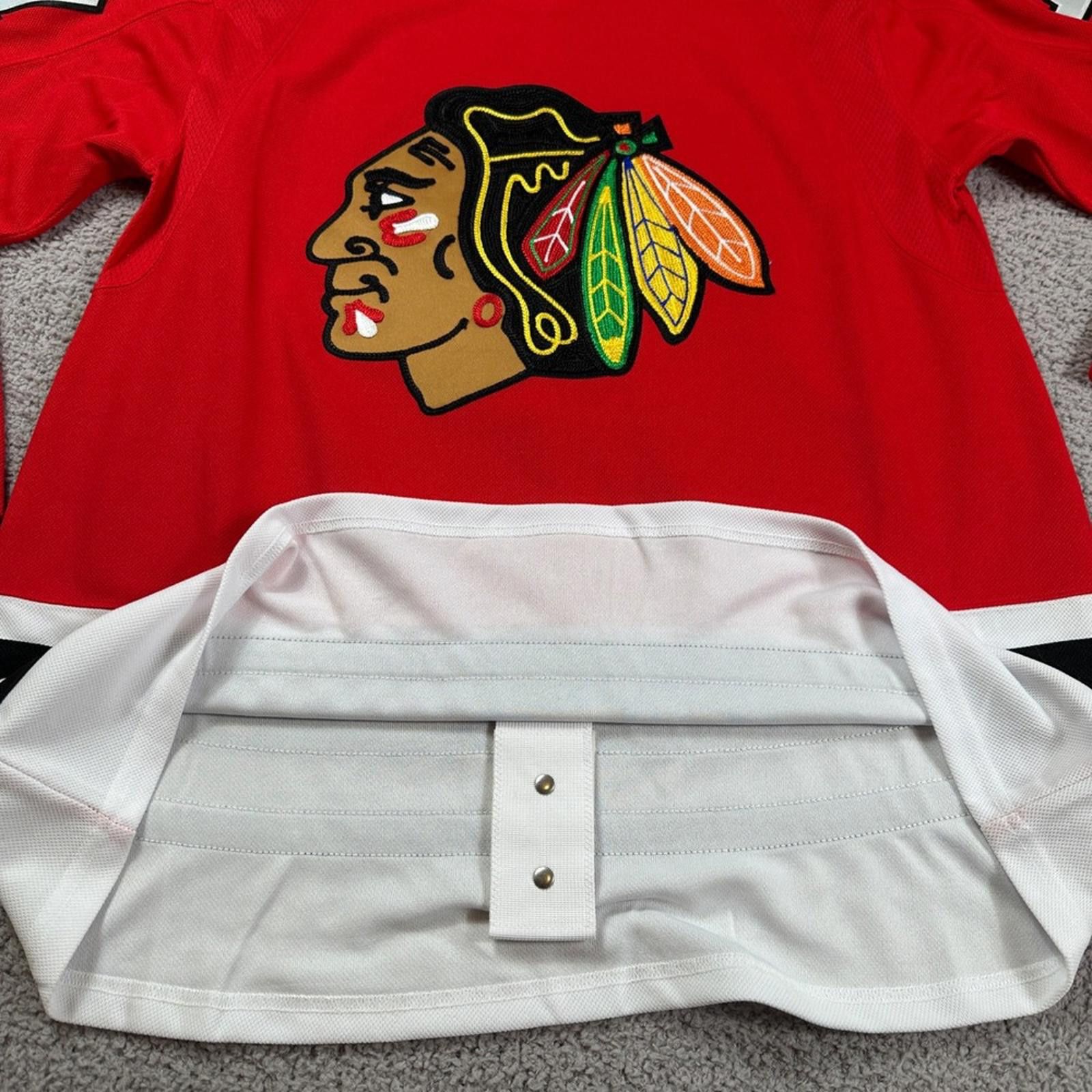 Adidas Kirby Dach Signed Chicago Blackhawks Adidas Authentic Jersey Size US L / EU 52-54 / 3 - 6 Thumbnail