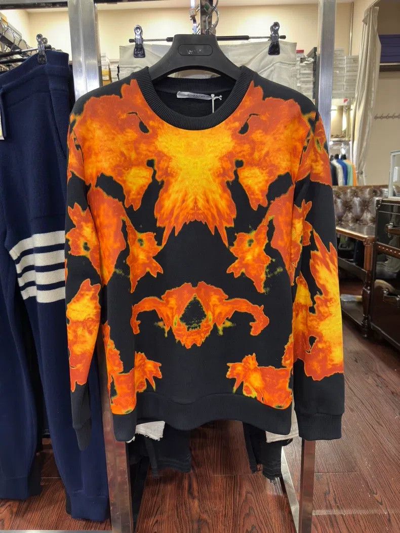 Givenchy Givenchy Flame Print Hoodie Size US S / EU 44-46 / 1 - 1 Thumbnail