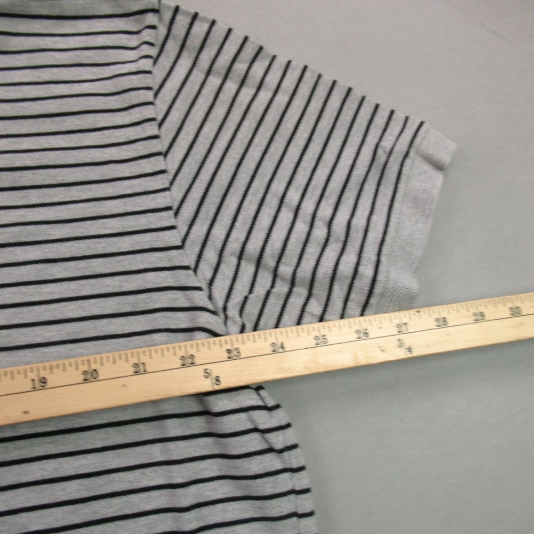 Polo Ralph Lauren Polo Ralph Lauren Shirt Mens 2XL Golf Short Sleeve Lightweight Gray Stripes Polo Shirt Mens 2XL Golf Short Sleeve Lightweight Gray Stripes Size US XXL / EU 58 / 5 - 6 Thumbnail