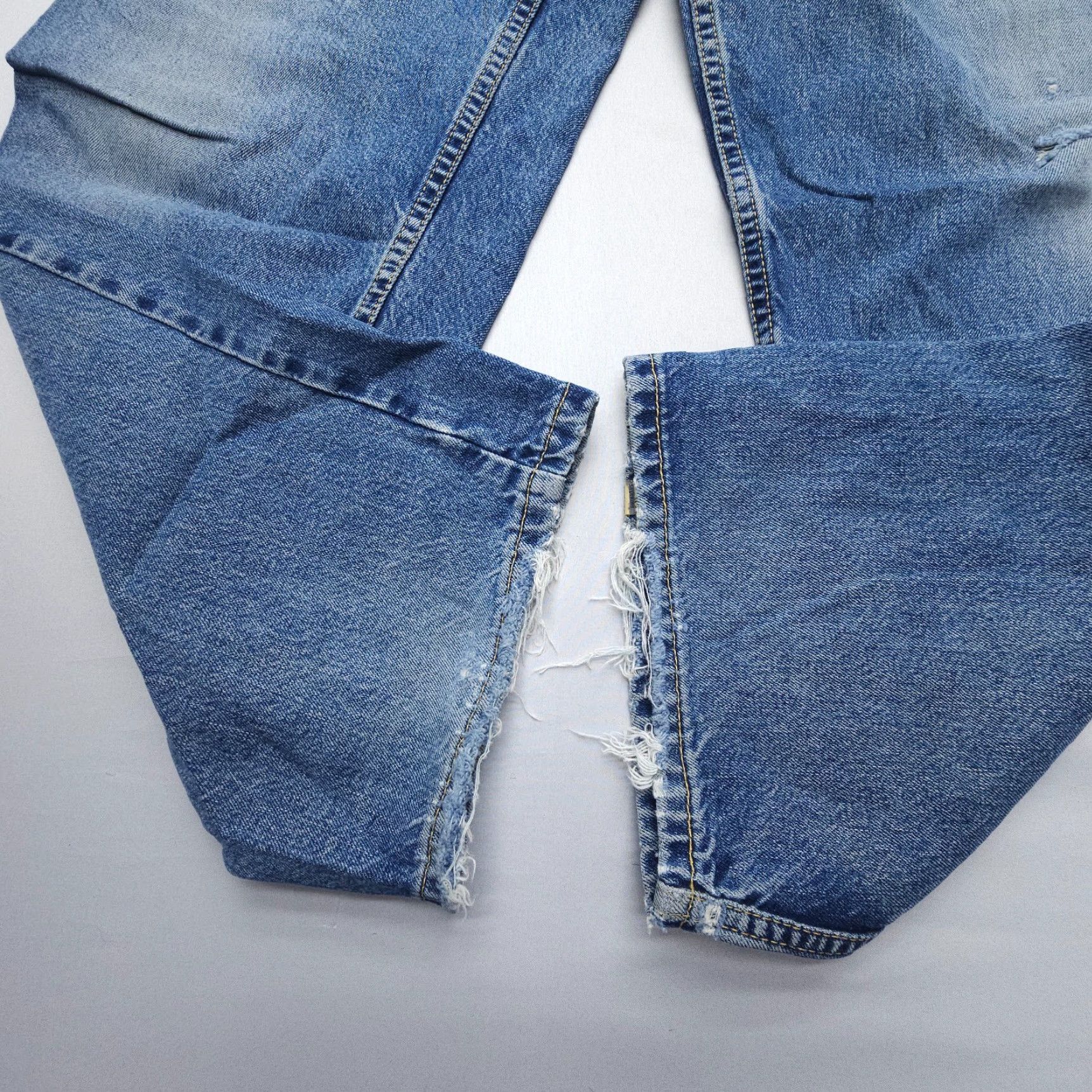 Levi's VINTAGE Levi's Silvertab Baggy Jeans Mens 36 x 34 Blue Y2K 2000's Skater Street Jeans Mens 36 Blue 90s Levi's Silvertab Baggy Mens Jeans Size US 36 / EU 52 - 7 Thumbnail