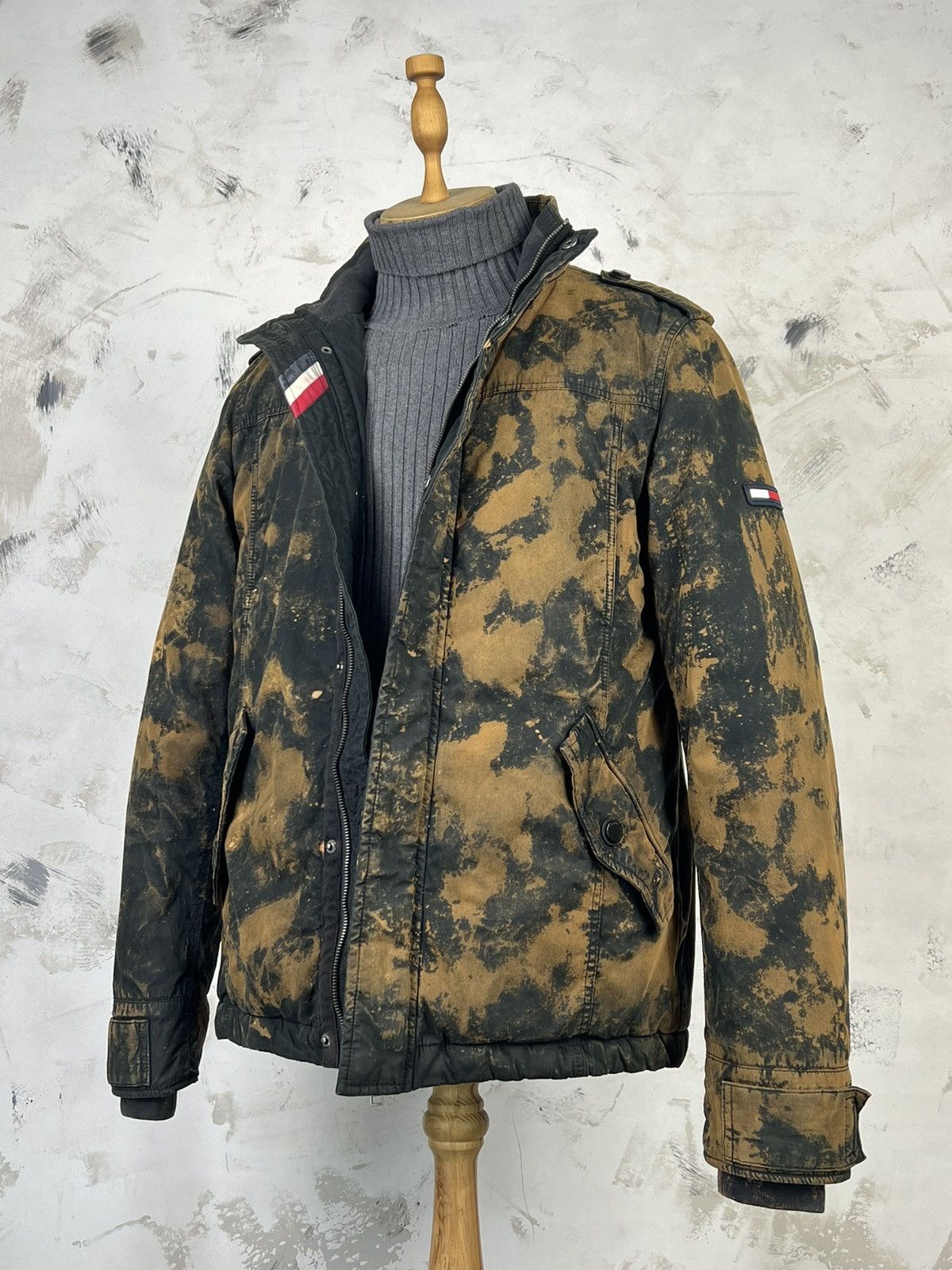 Tommy Hilfiger Tommy Jeans Sherpa Custom Jacket Size S - M Size US S / EU 44-46 / 1 - 1 Thumbnail