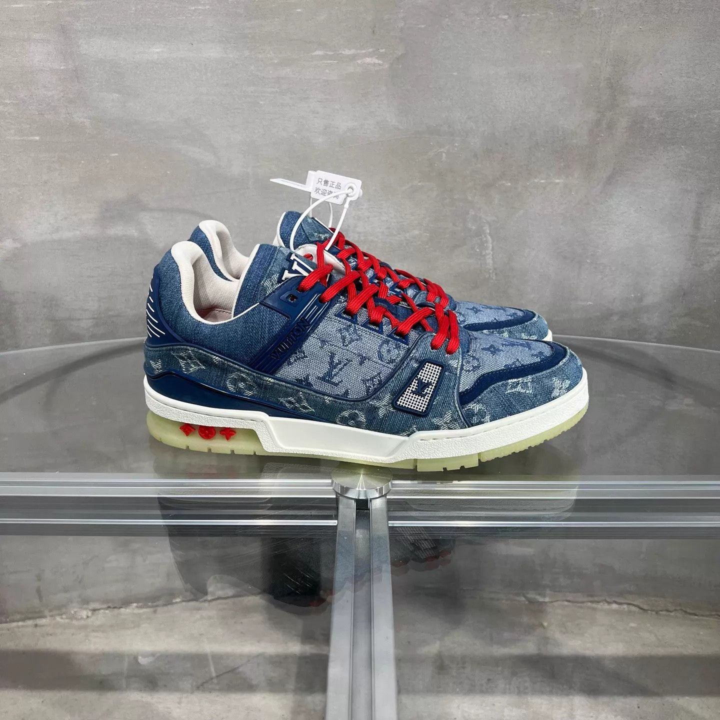 Louis Vuitton LV Trainer China Exclusive Blue Denim UK8.5/42.5 Size US 9.5 / EU 42-43 - 4 Thumbnail