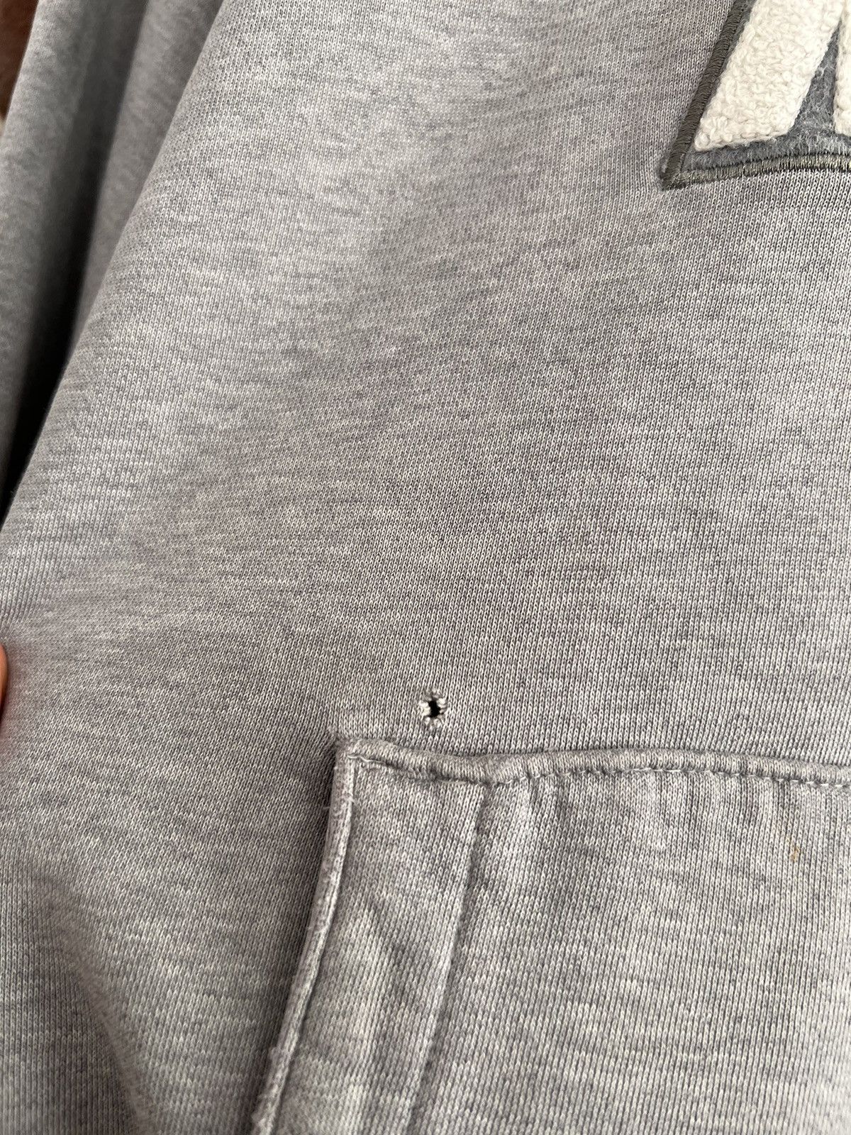 Nike Nike Vintage Y2k 00s Distressed Hoodie Grey Big Logo Hype Size US M / EU 48-50 / 2 - 4 Thumbnail