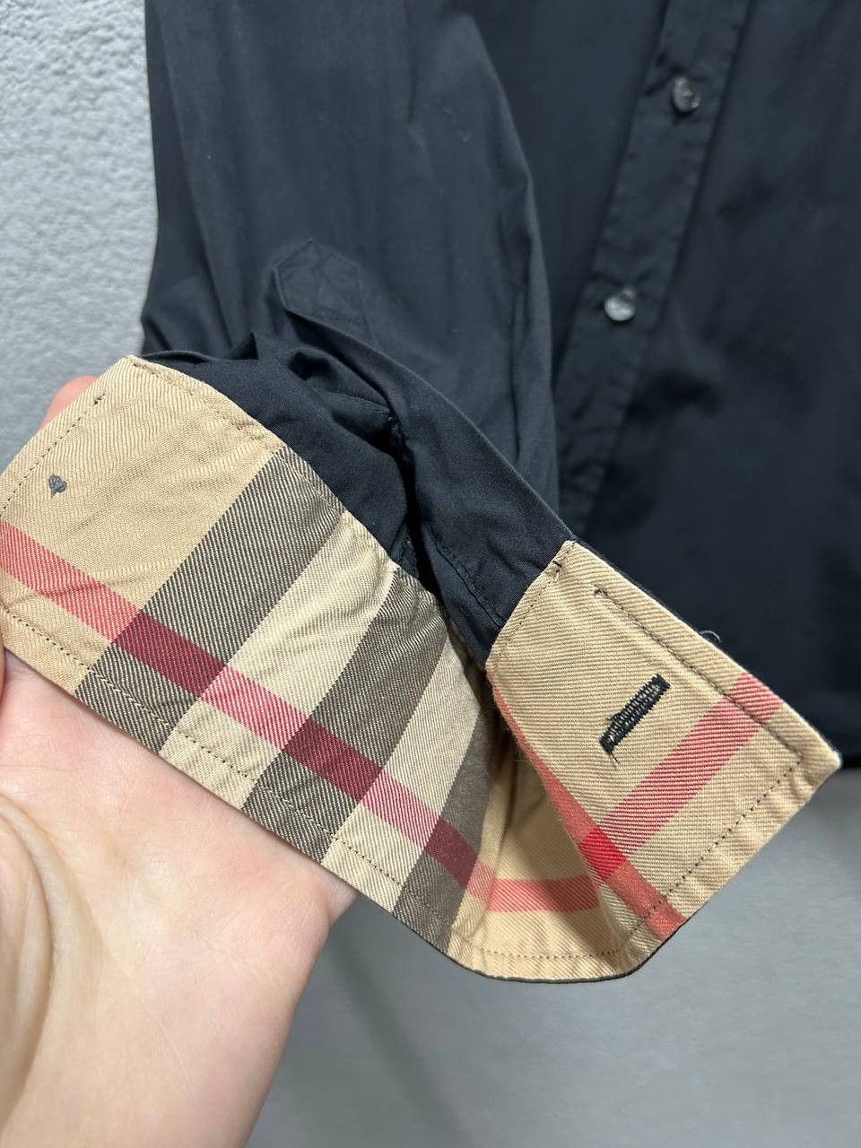 Burberry Burberry brit mens longsleeve black shirt L Size US L / EU 52-54 / 3 - 3 Thumbnail