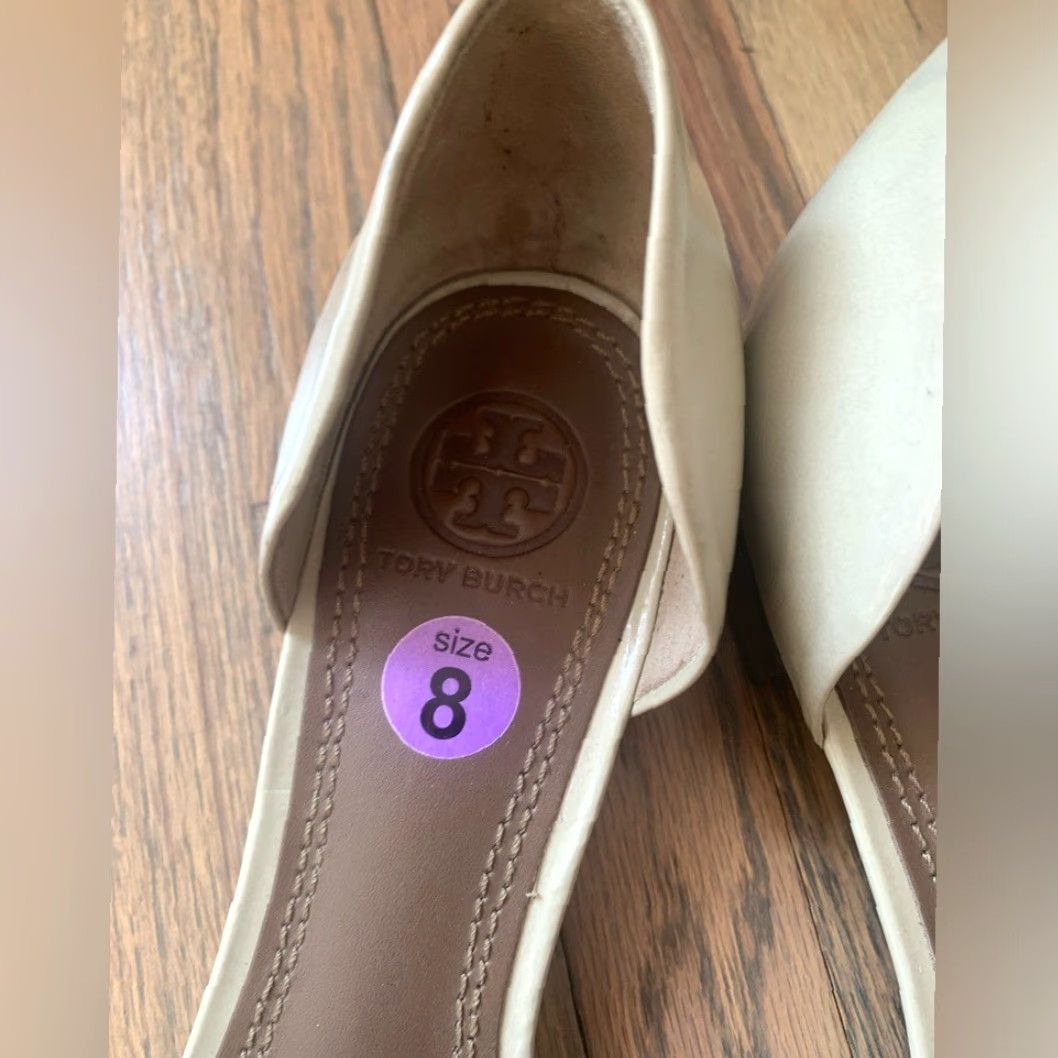 Tory Burch Tory Burch Flat 8M Beige Faux Leather Pointy Toe 8 Hyde Pointy Toe Flat M Womens Beige Tory Burch Flats 8M Size US 8 / IT 38 - 3 Thumbnail