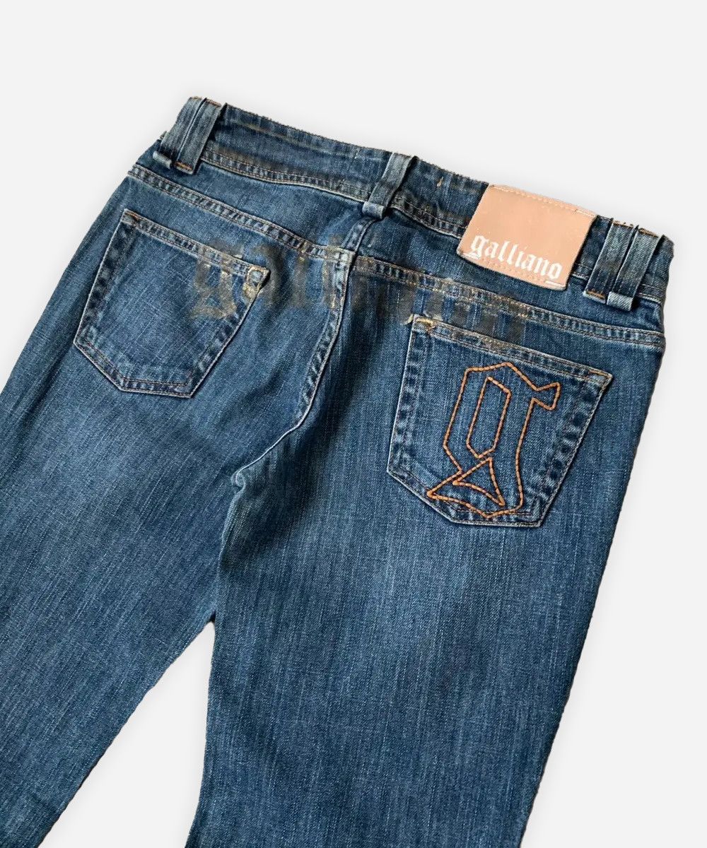 John Galliano John Galliano Jeans Logo Denim Blue Printed Gold Pants Size 28" / US 6 / IT 42 - 1 Thumbnail