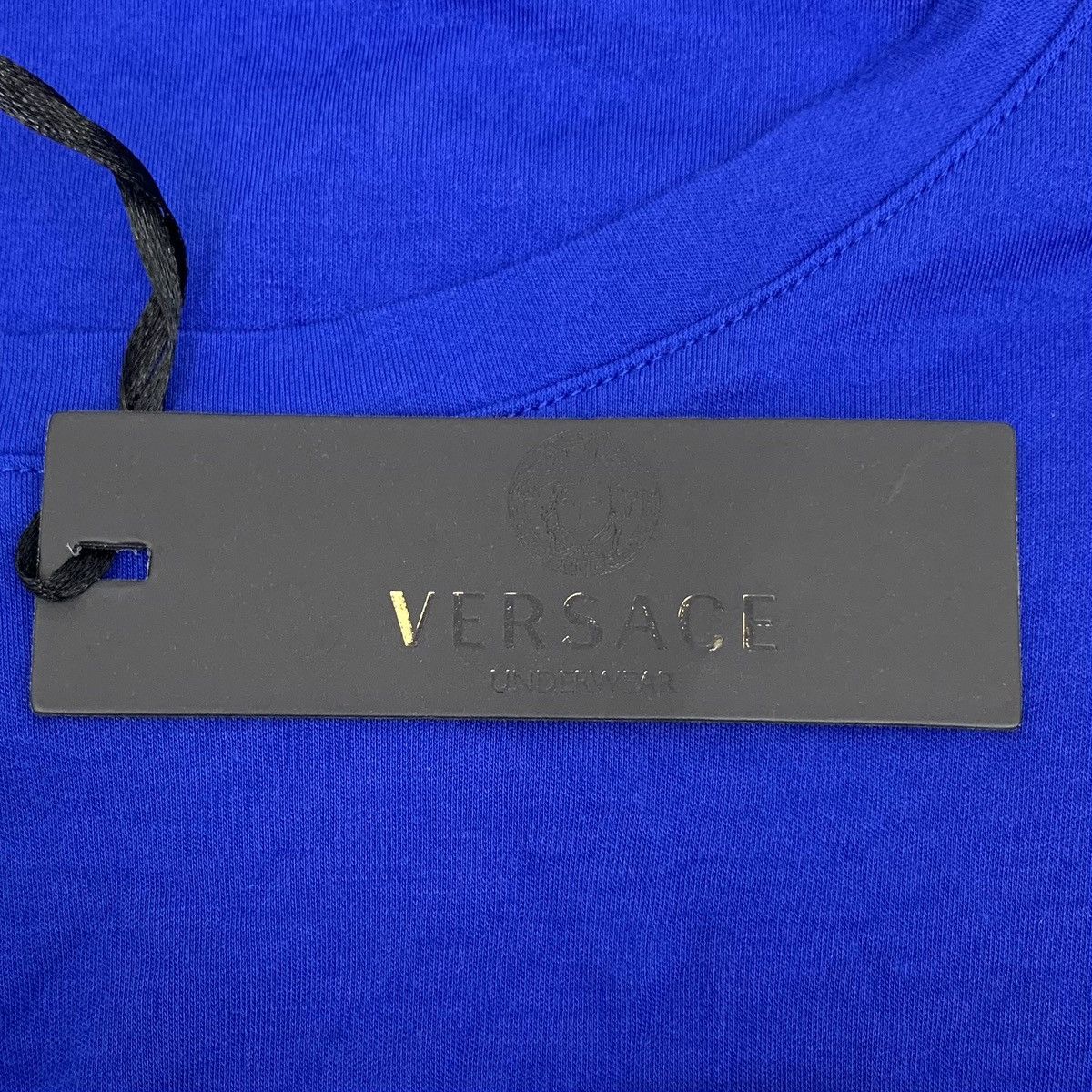 Versace Versace Blue Logo Print Cotton Crew Neck T-shirt K26WX Size US XL / EU 56 / 4 - 6 Thumbnail