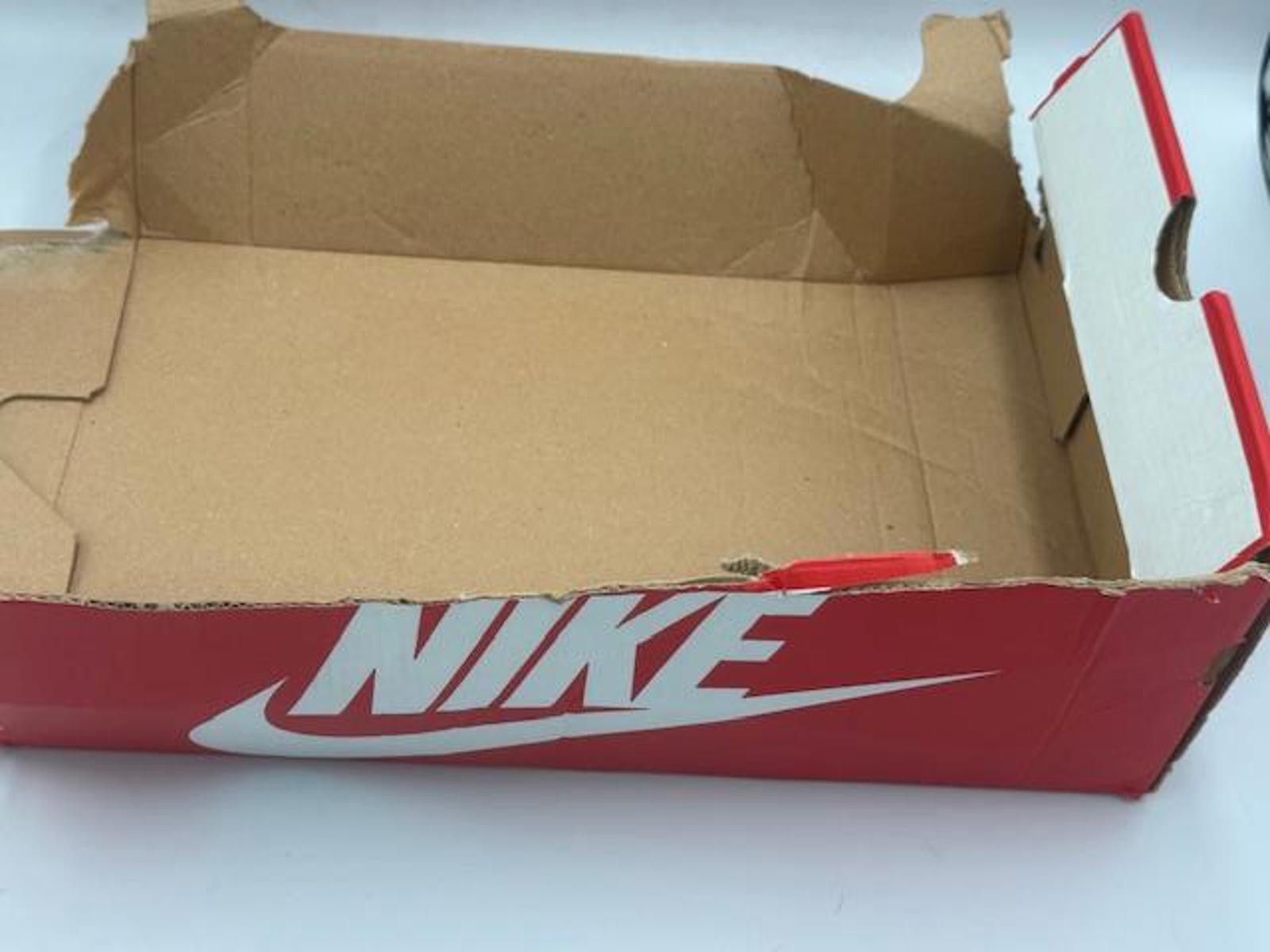 Nike Nike Air Max Command white/hyper punch (red) - Men's Size10 Size US 10 / EU 43 - 9 Thumbnail