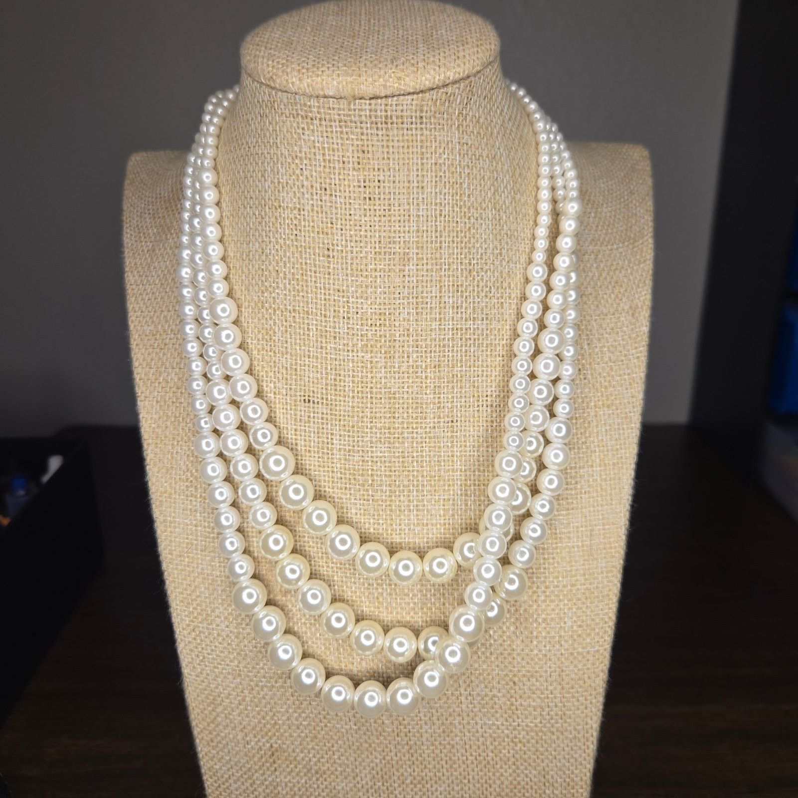 Vintage Vintage 1950s Style Multi-Strand Faux Pearl Necklace Size ONE SIZE - 5 Thumbnail