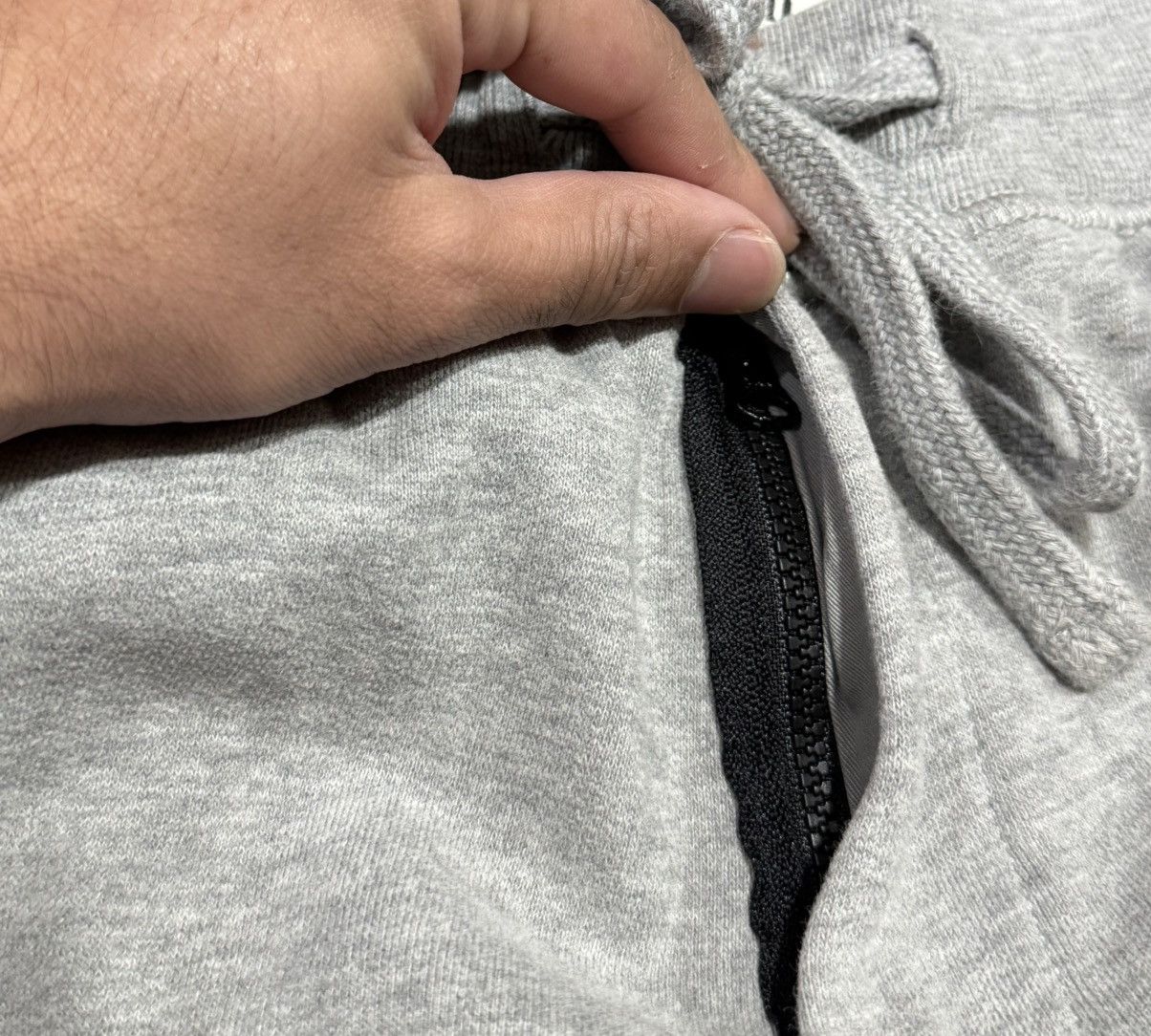 Stone Island STONE ISLAND COTTON SWEATPANTS Size US 32 / EU 48 - 8 Thumbnail