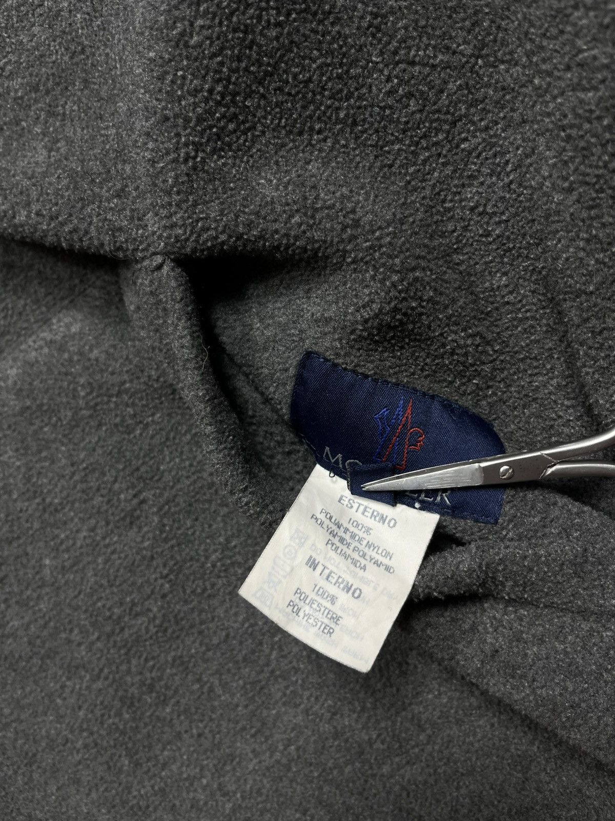 Moncler × Vintage Vintage Moncler Reversible Nylon Fleece Pullover Jacket S Size S / US 4 / IT 40 - 20 Thumbnail