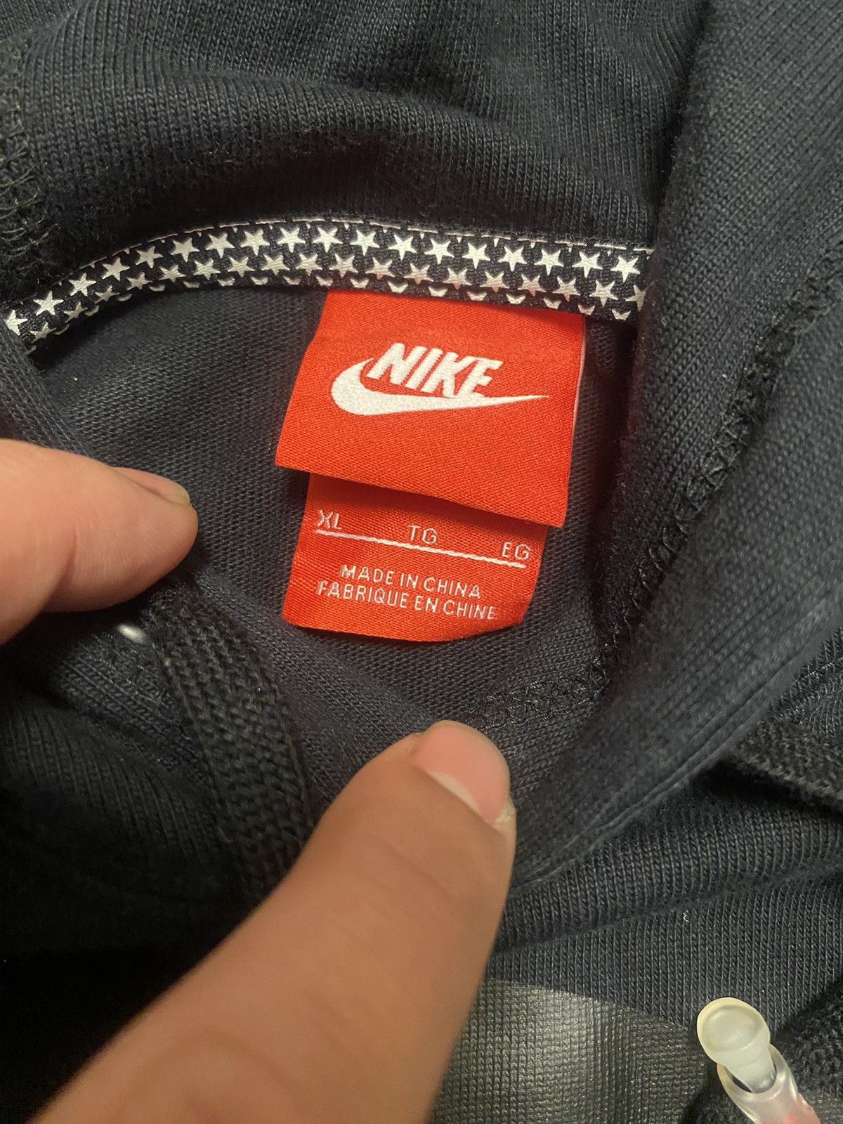 Nike × Vintage Vintage Nike red tag hoodie Shirt Size US XL / EU 56 / 4 - 7 Thumbnail