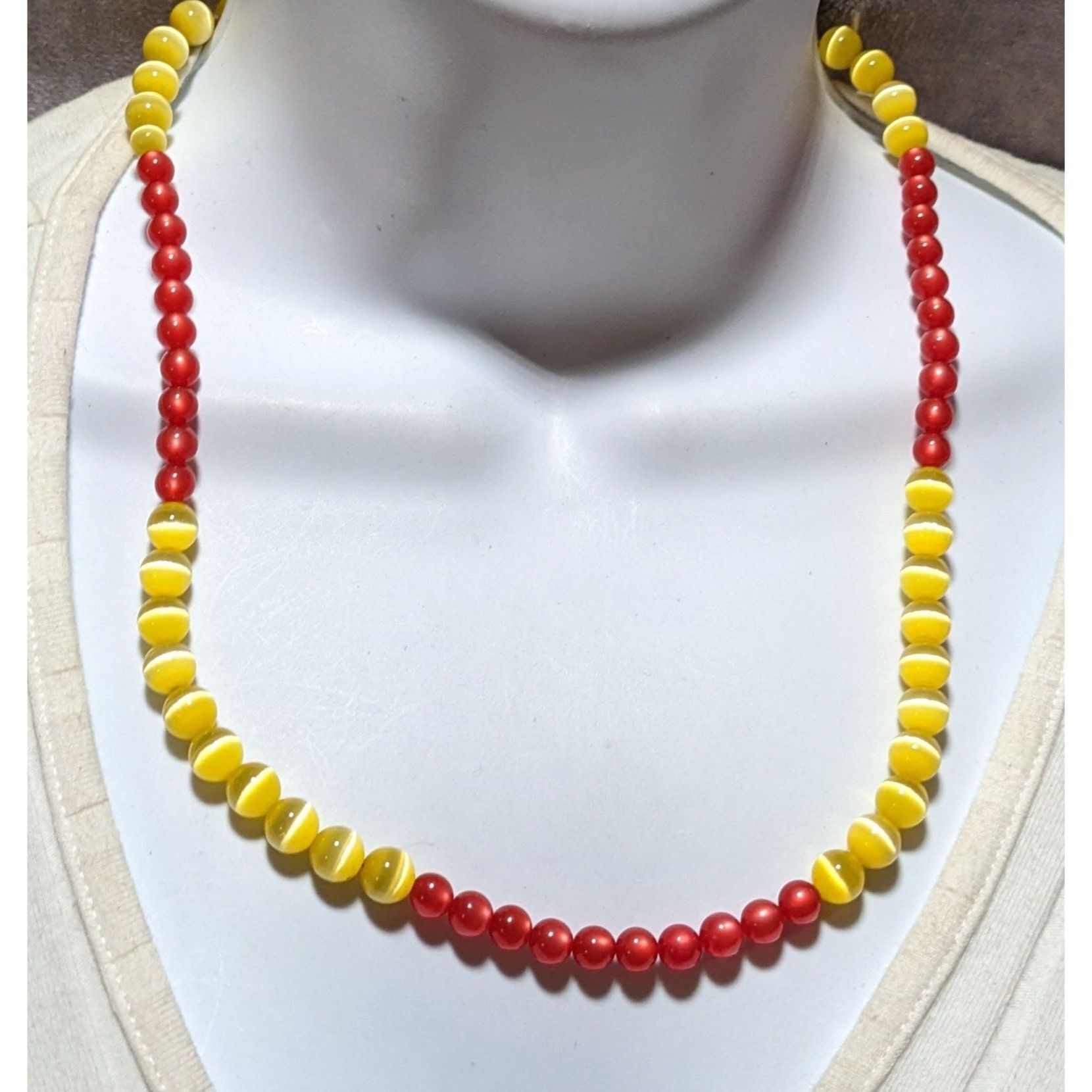 Other Red And Yellow Cat Eye Necklace Size ONE SIZE - 6 Thumbnail