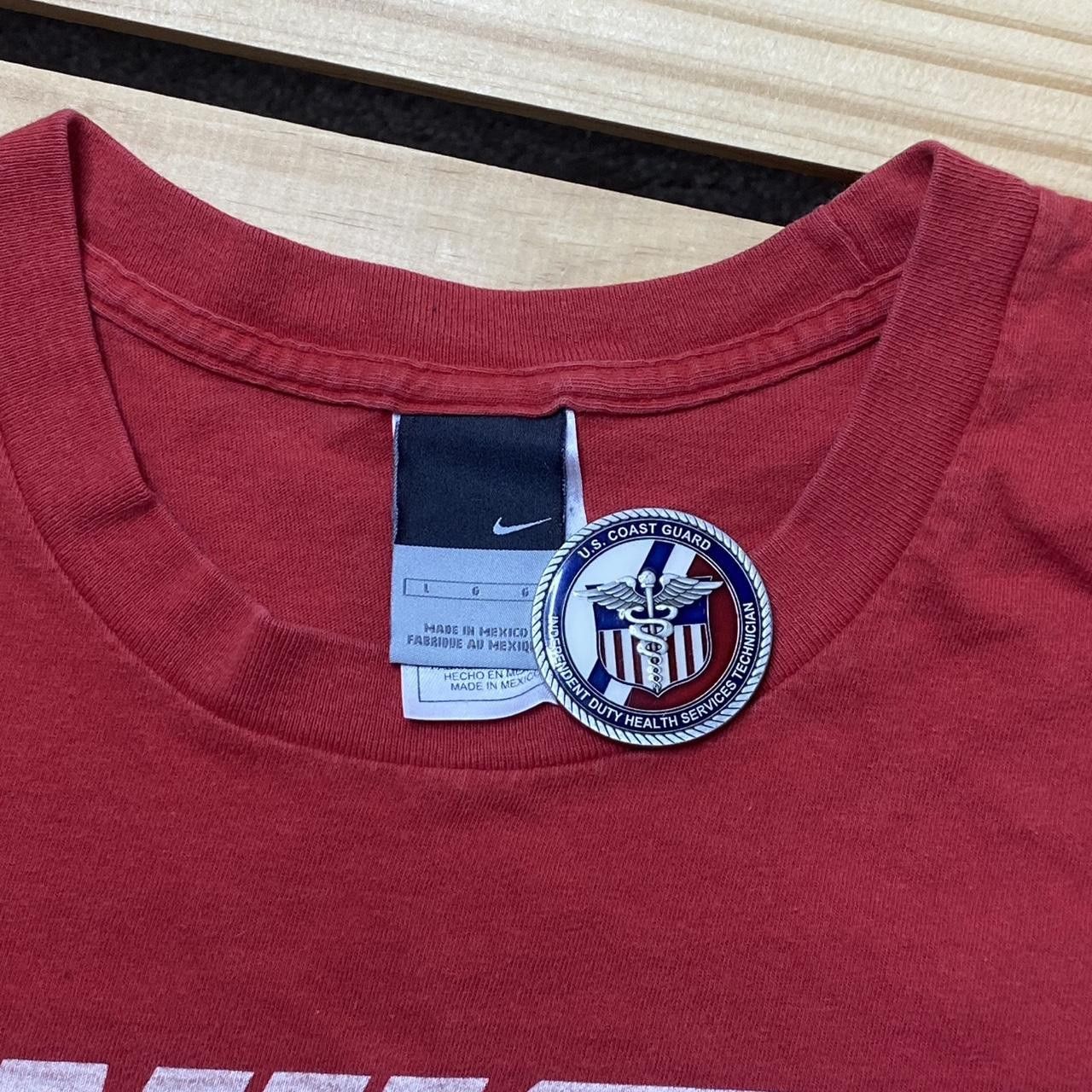Nike Vintage Nike Red Basketball Tee Size Large Size US L / EU 52-54 / 3 - 3 Thumbnail
