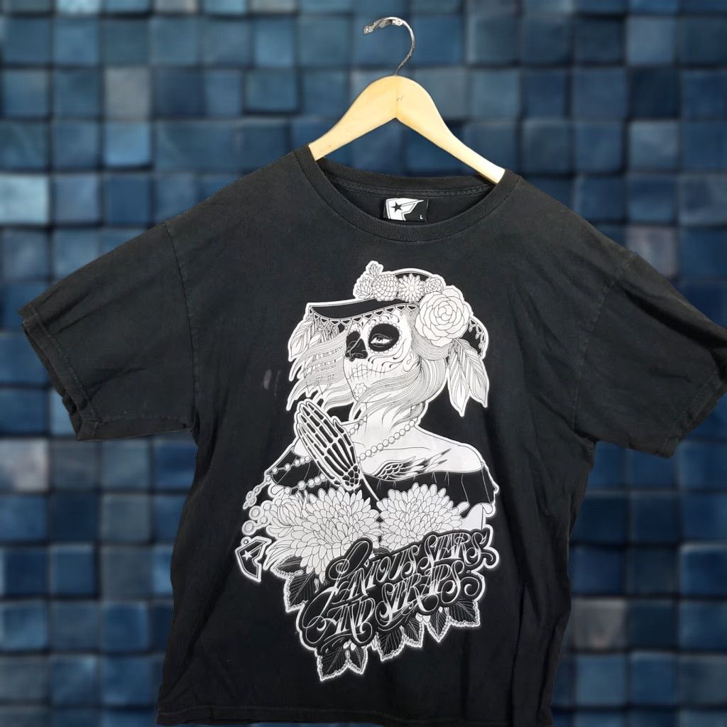 Vintage VINTAGE Famous Stars & Straps T-Shirt Men Large Red Day of the Dead Dia De Muertos Y2K 90s Hip Hop Retro Size US L / EU 52-54 / 3 - 1 Thumbnail