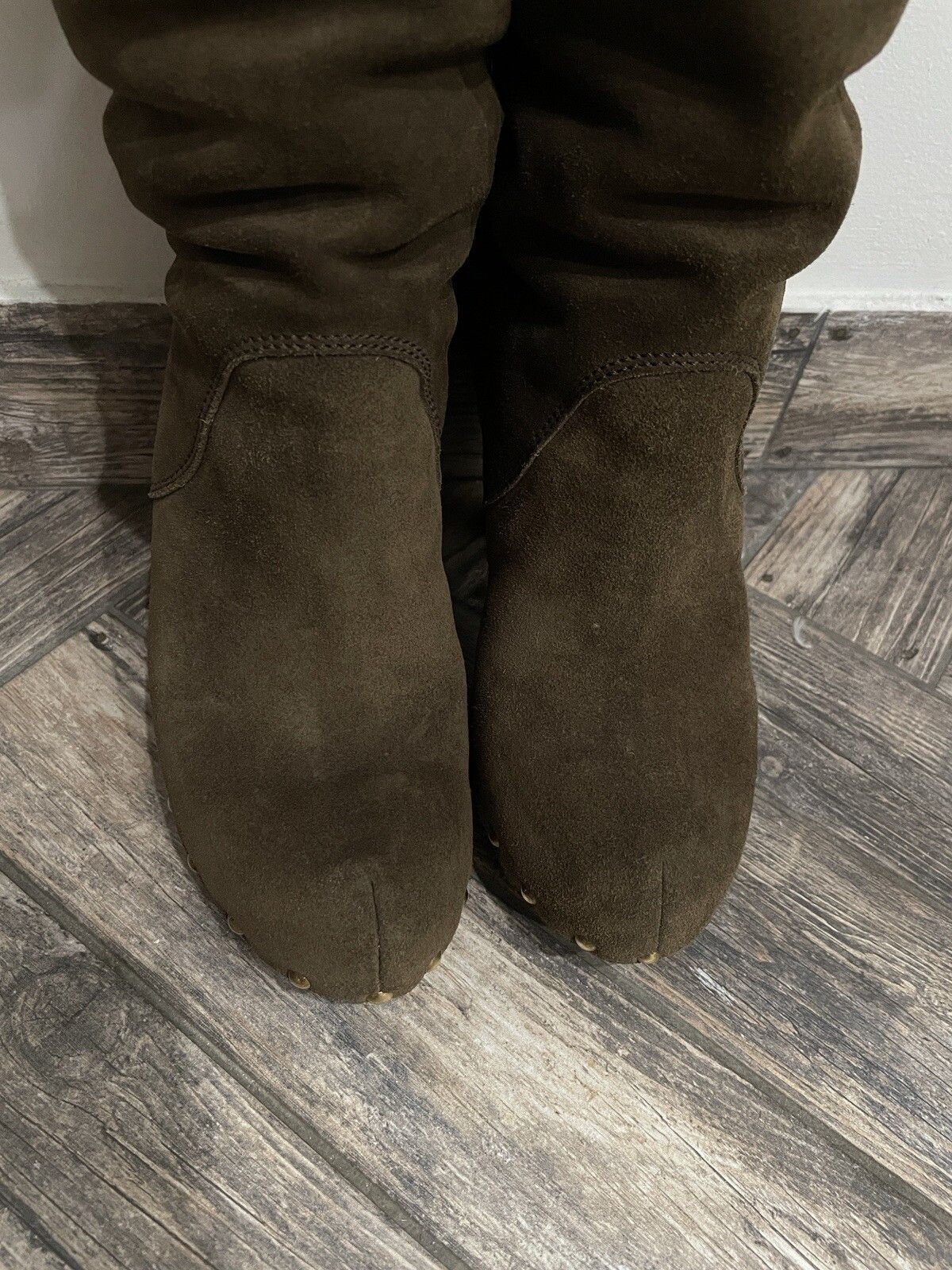 Dolce & Gabbana D&G Dolce & Gabbana High Heel Boots Suede Leather Shearling Size US 7 / IT 37 - 23 Thumbnail