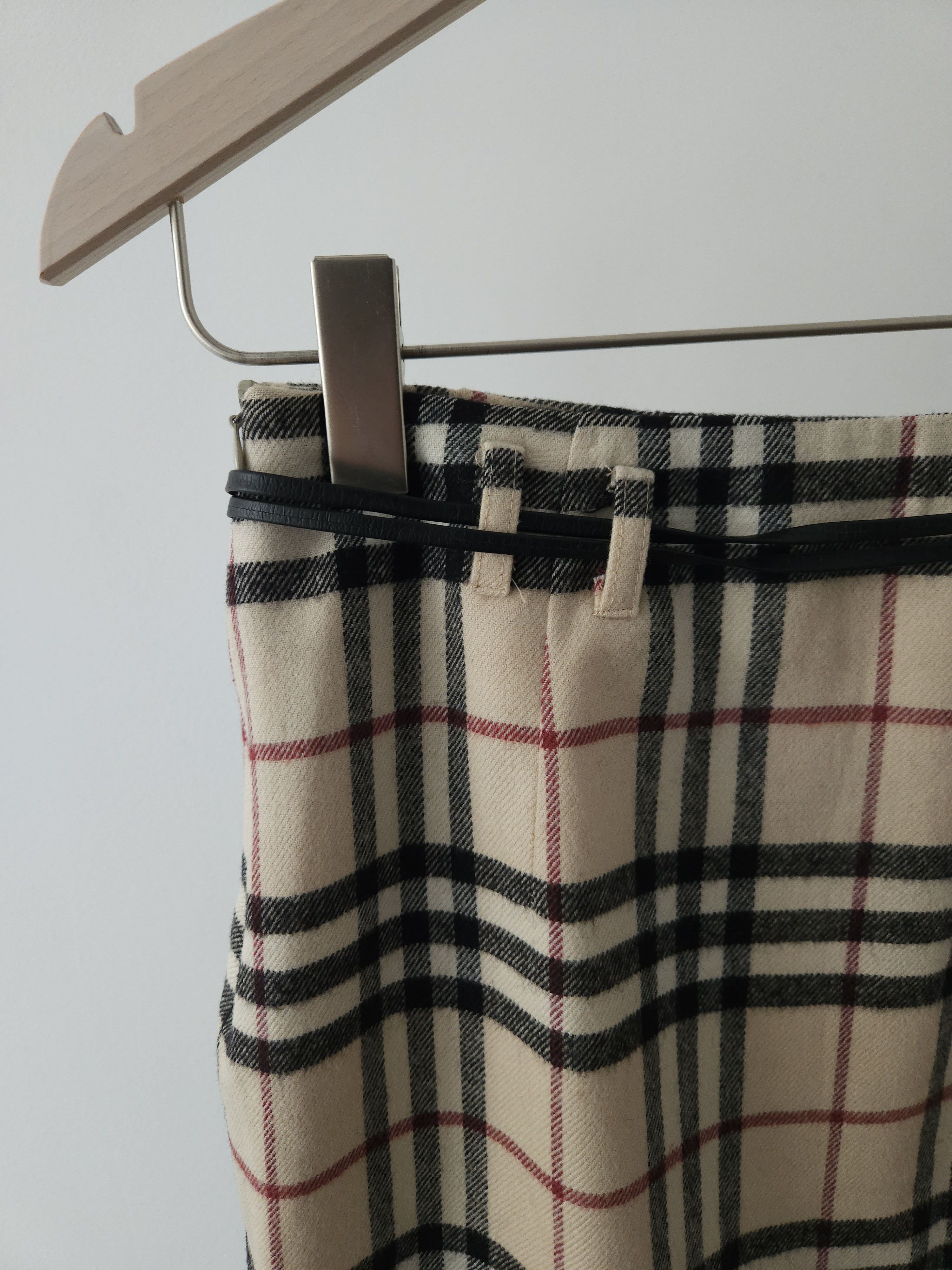 Burberry Burberry nova check wool pencil skirt Size 27" / US 4 / IT 40 - 6 Thumbnail