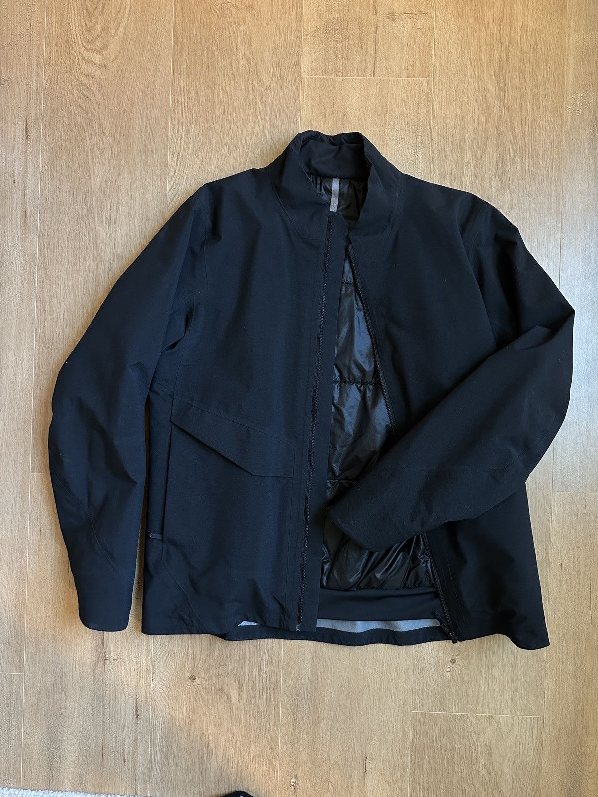 Veilance Arcteryx Veilance Range IS Size US S / EU 44-46 / 1 - 1 Thumbnail