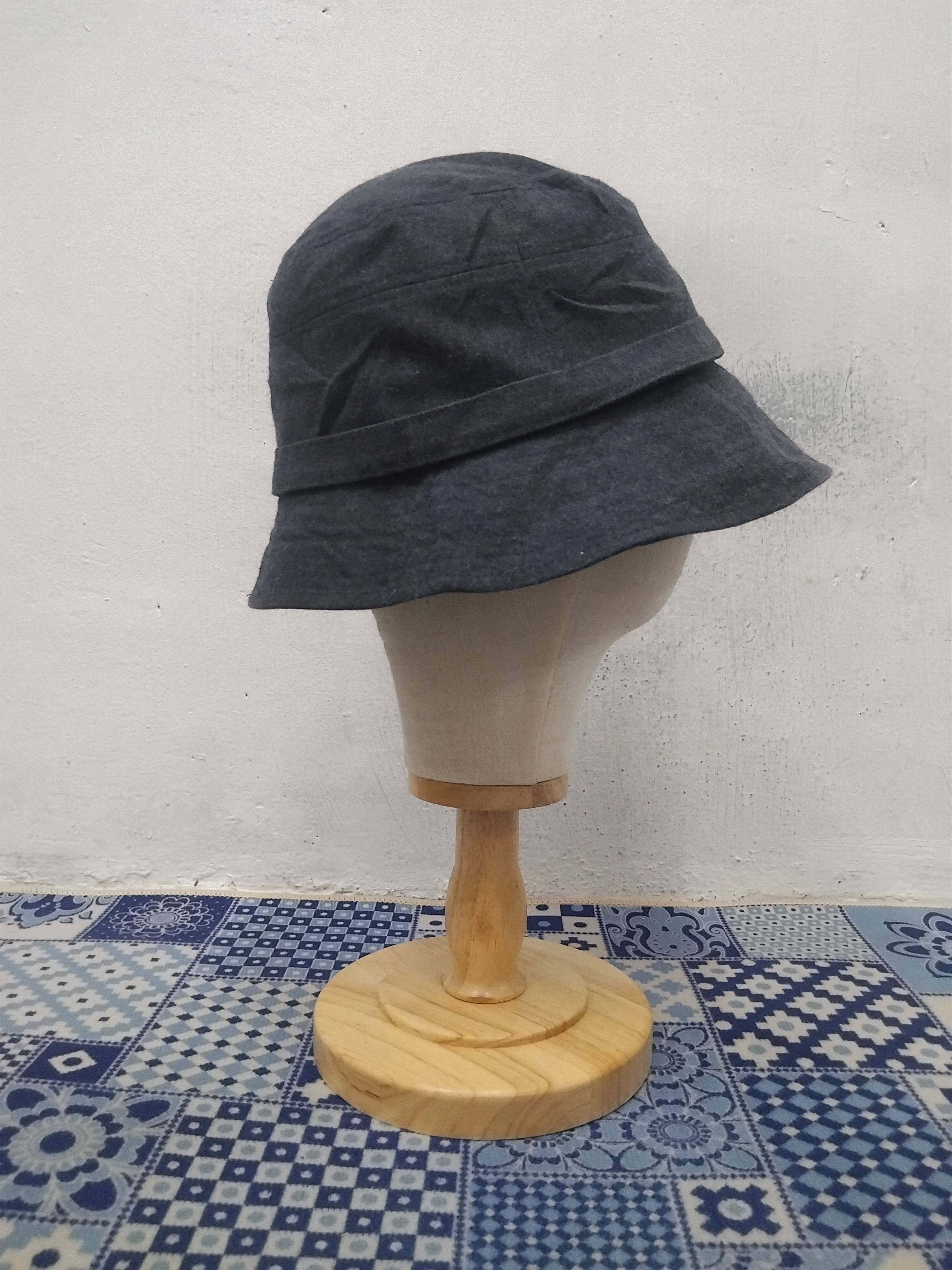 Issey Miyake 💥A.v.v issey miyake blue colour hat Size ONE SIZE - 6 Thumbnail