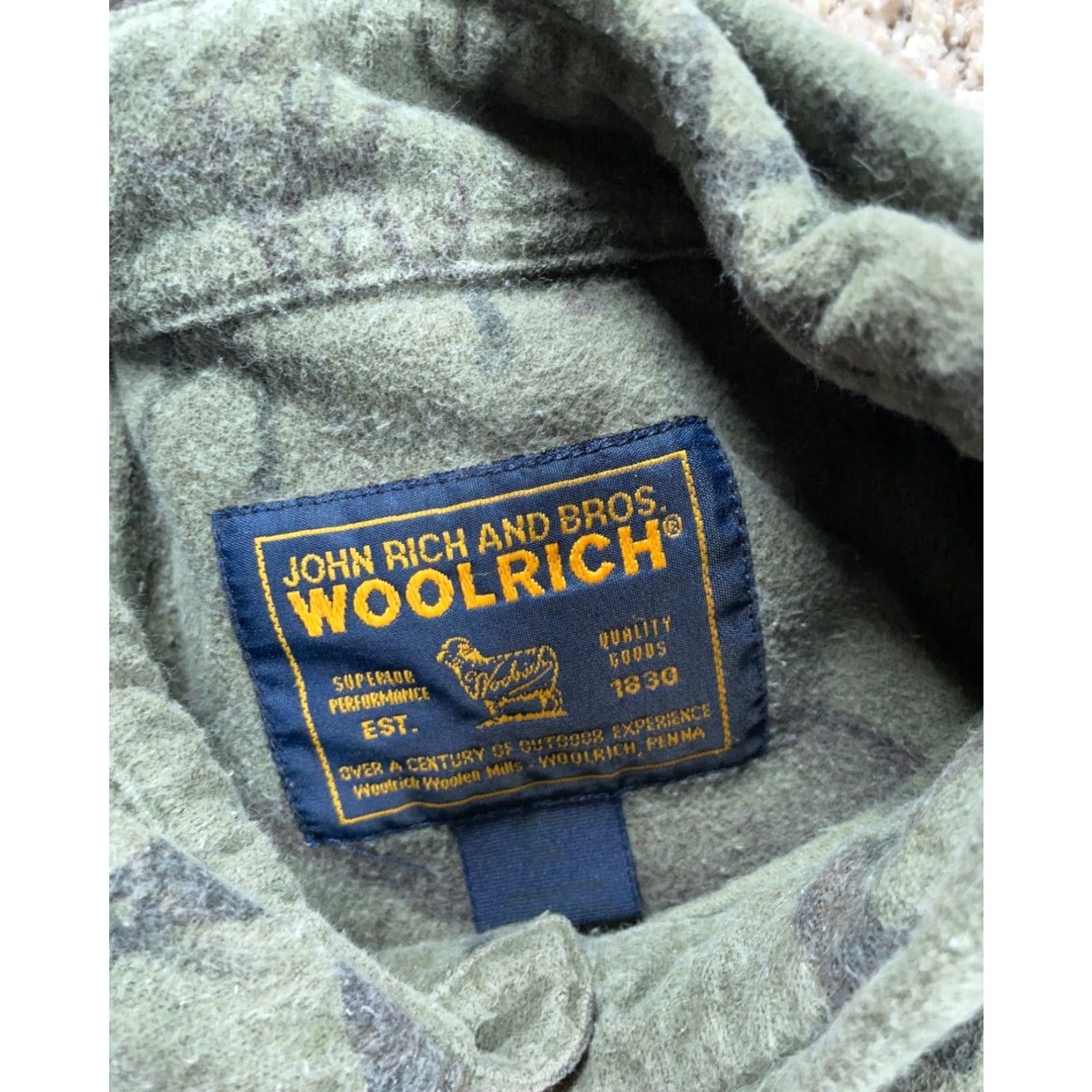 Vintage Woolrich Deer Print Flannel Shirt Adult 2XL Green Casual Workwear Mens Size US XXL / EU 58 / 5 - 4 Thumbnail