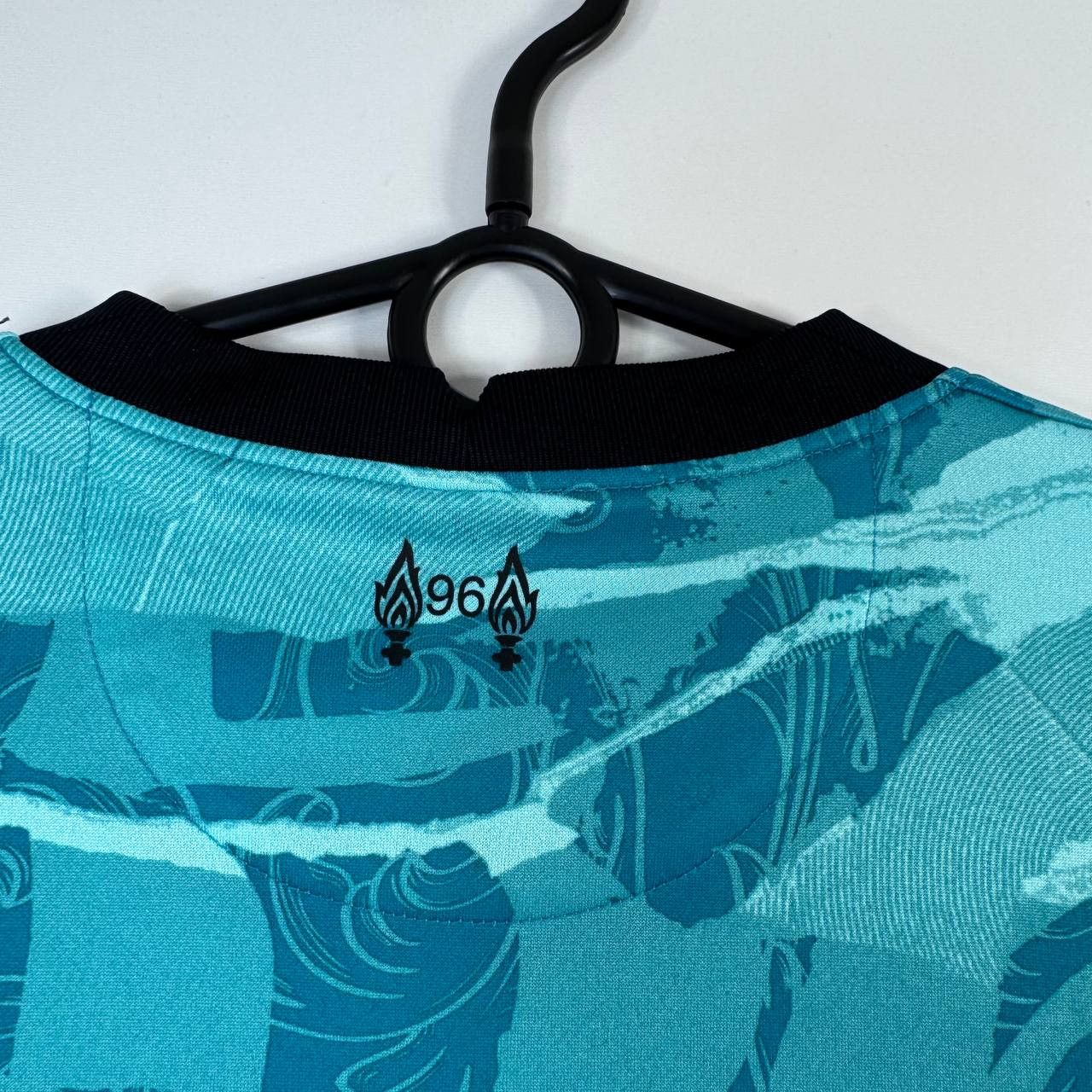 Nike Nike Liverpool FC 2020 2021 Away Shirt Jersey Mens Size S Size US S / EU 44-46 / 1 - 9 Thumbnail