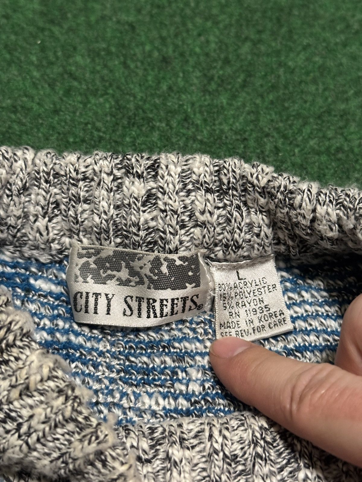 City Streets Vintage City Streets Retro 90s Geometric Lrg Knit Sweater Size US L / EU 52-54 / 3 - 4 Thumbnail