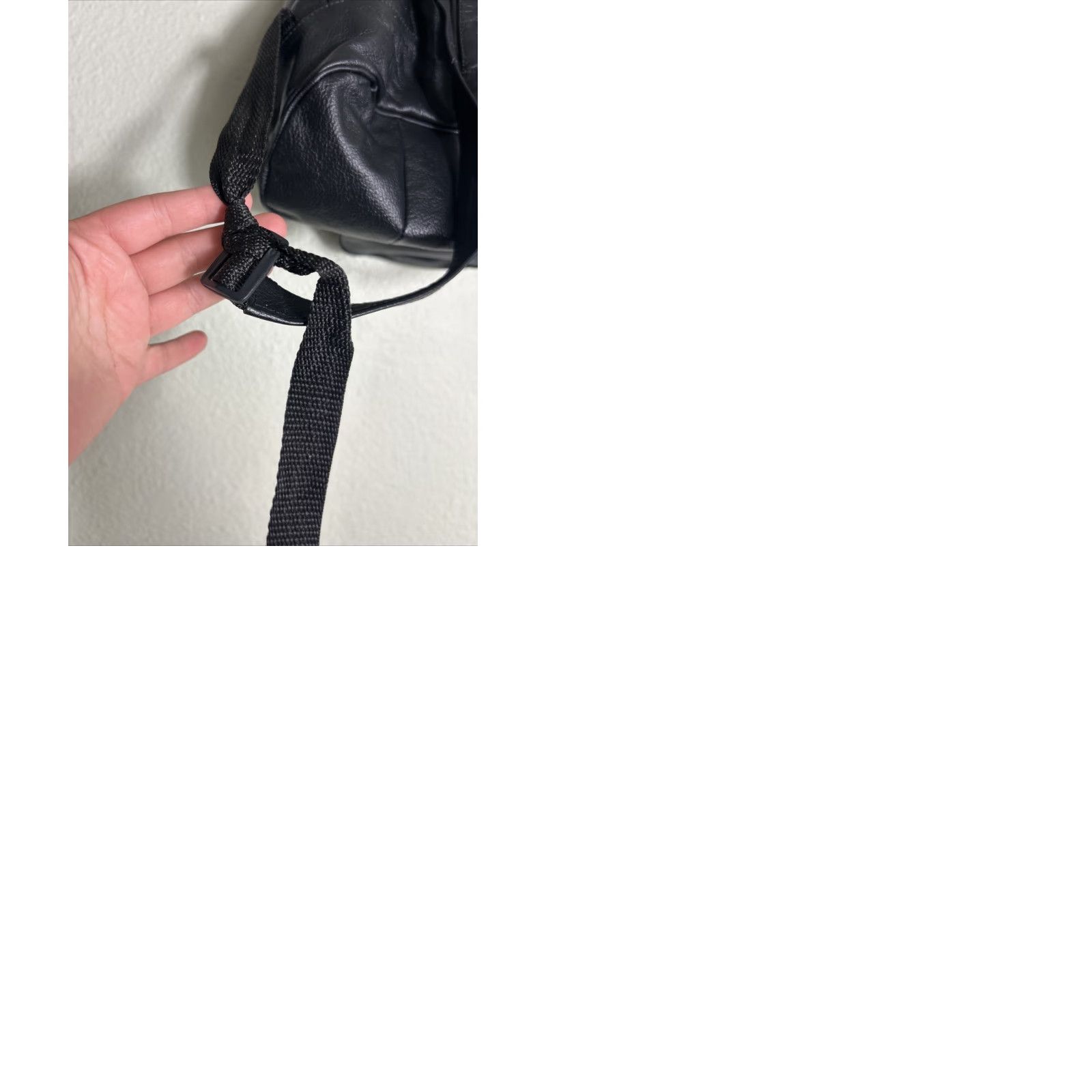 Vintage VINTAGE Black Leather Backpack Small Crossbody Purse 13x11x6 Buckle Strap Broken Women's Crossbody Bag Leather 13x11x6 Womens Size ONE SIZE - 11 Thumbnail