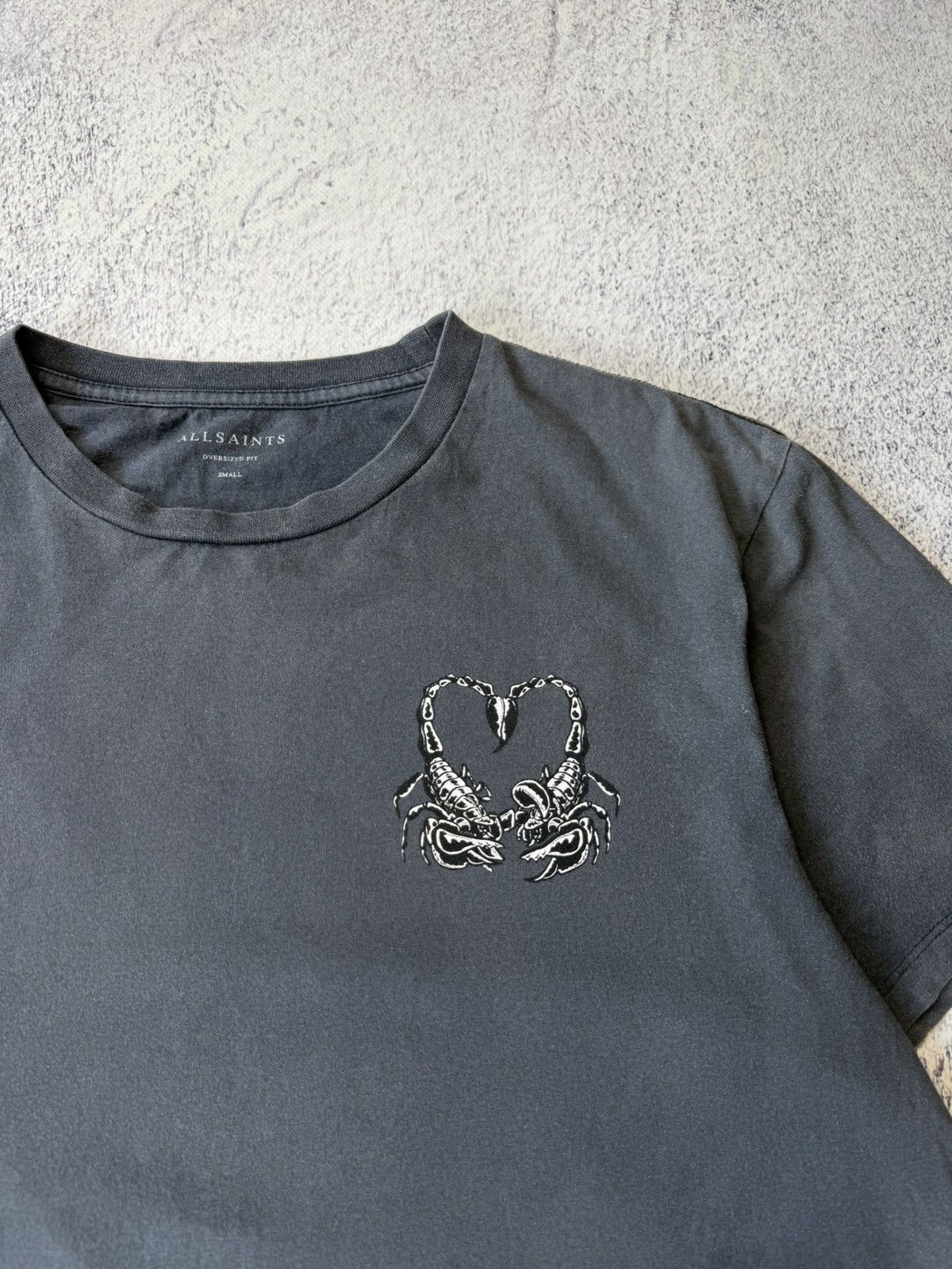 Allsaints Mens Allsaints Oversize T Shirt Big Scorpion Size US S / EU 44-46 / 1 - 5 Thumbnail