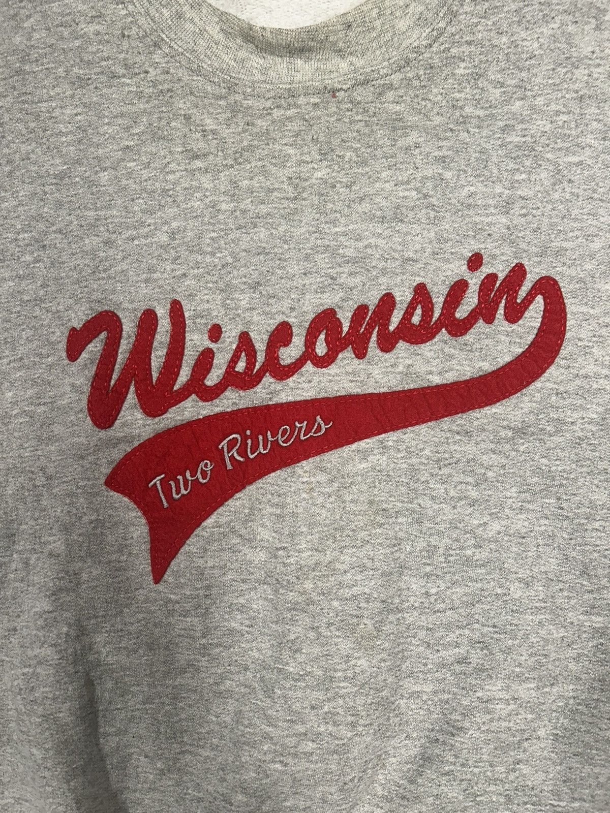 Vintage Crazy Vintage 90s Essential Grey Wisconsin Pullover Crewneck Size US L / EU 52-54 / 3 - 2 Thumbnail