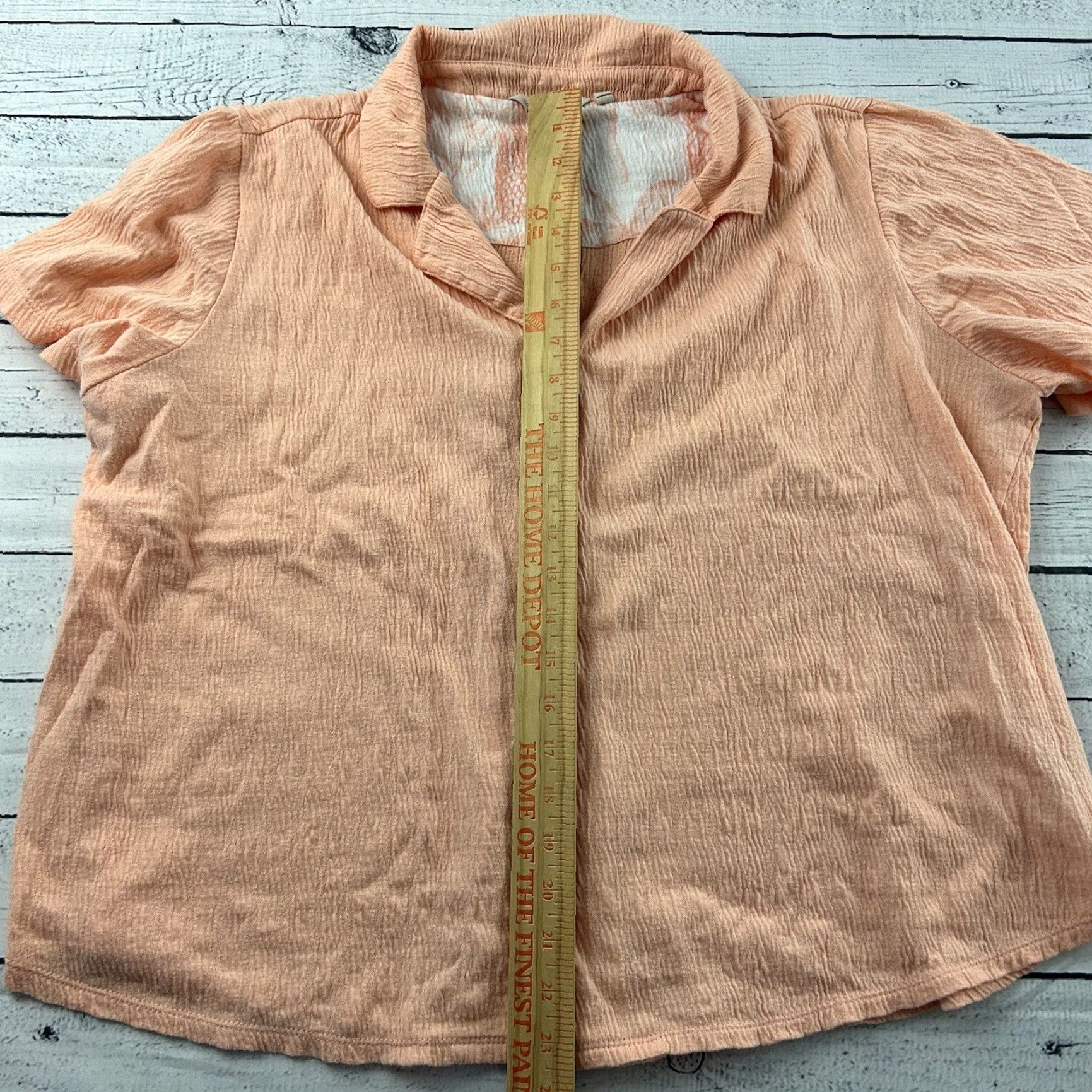Soft Surroundings Soft Surroundings Pajama Set Short Sleeve Shirt Shorts PJs Women's M Peach Hawaii Shirt Womens M Pajamas Set Size M / US 6-8 / IT 42-44 - 4 Thumbnail